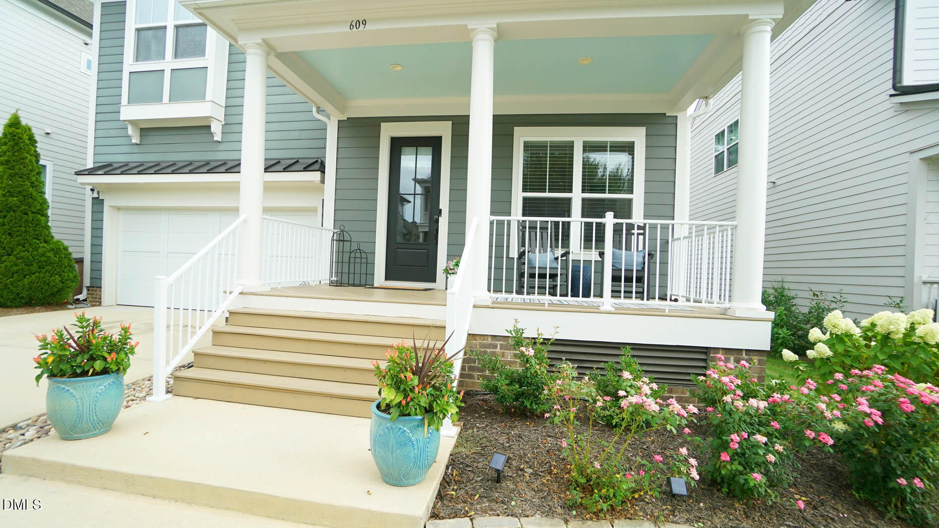 609 Lake Holding Street Property Photo 18