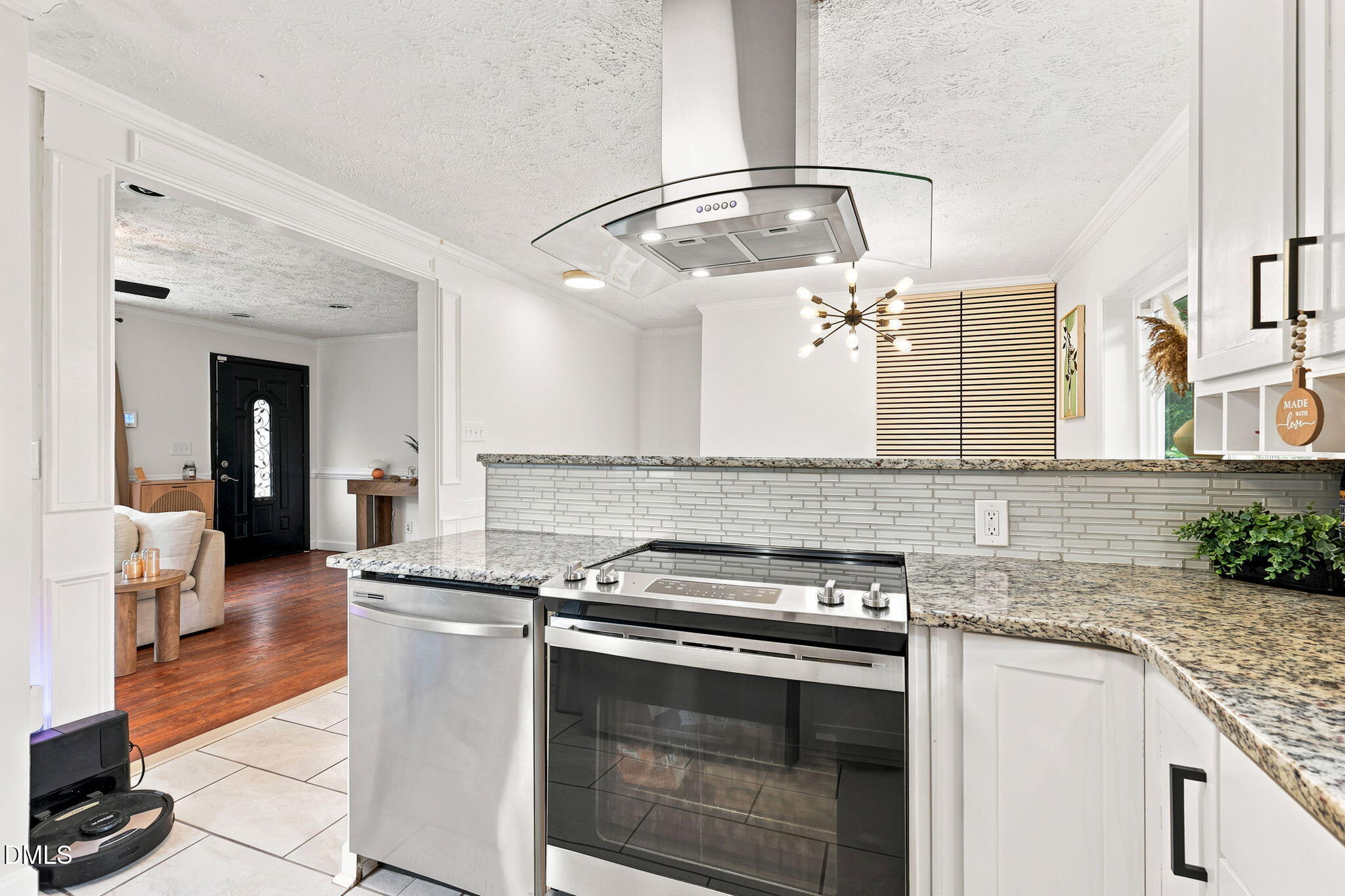 2021 Spruce Street Property Photo 8