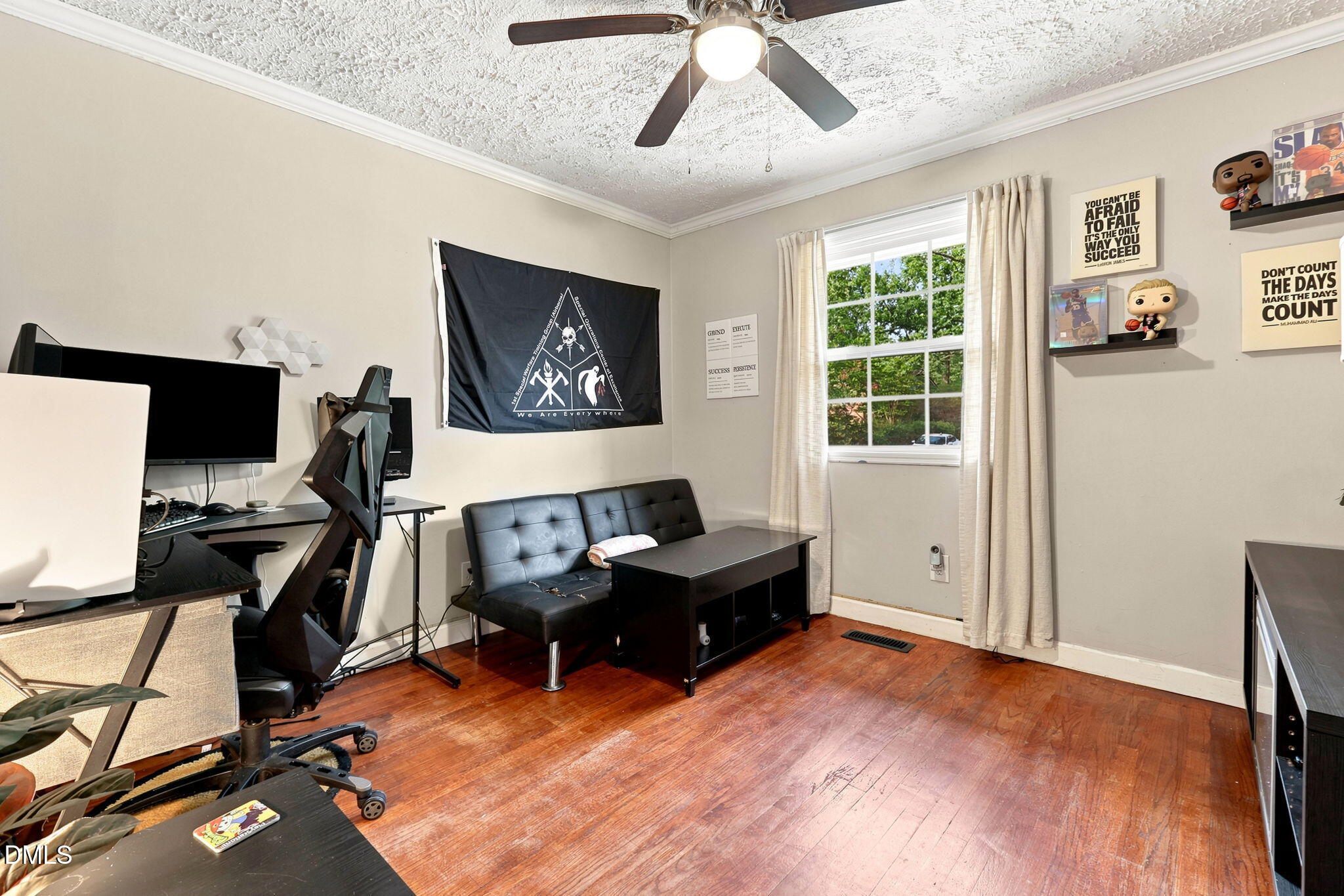 2021 Spruce Street Property Photo 15