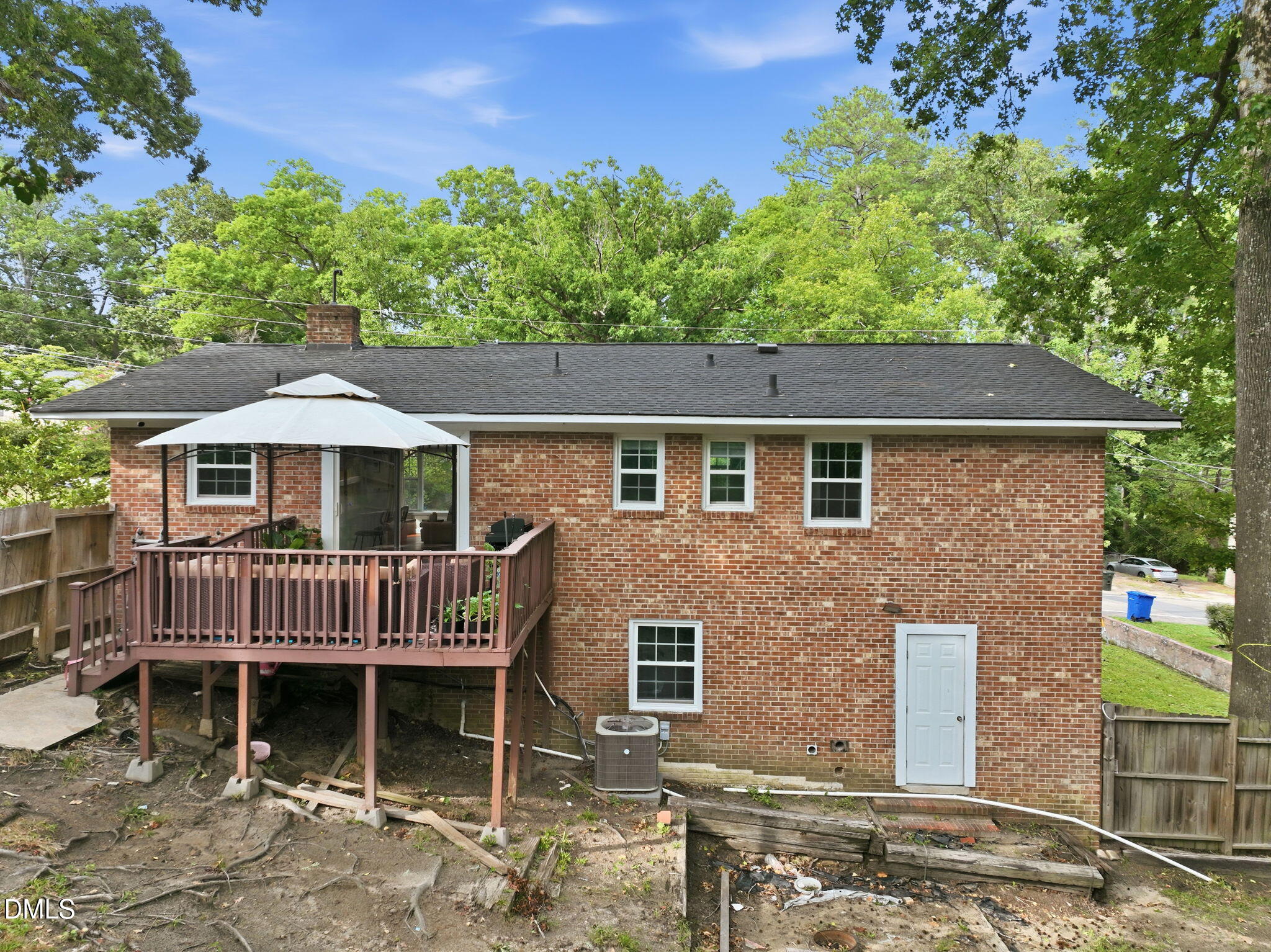 2021 Spruce Street Property Photo 22