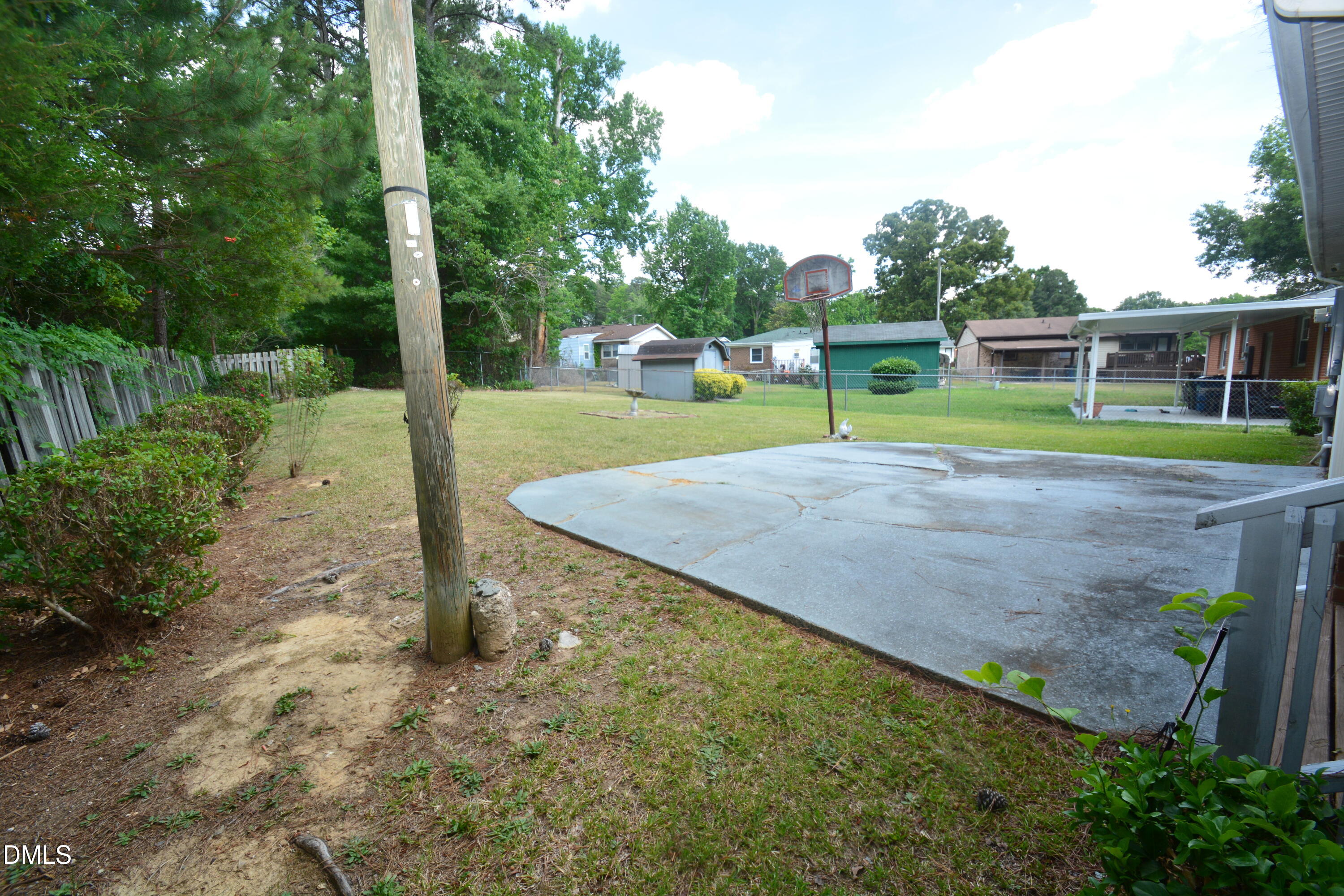 3407 Facade Property Photo 10