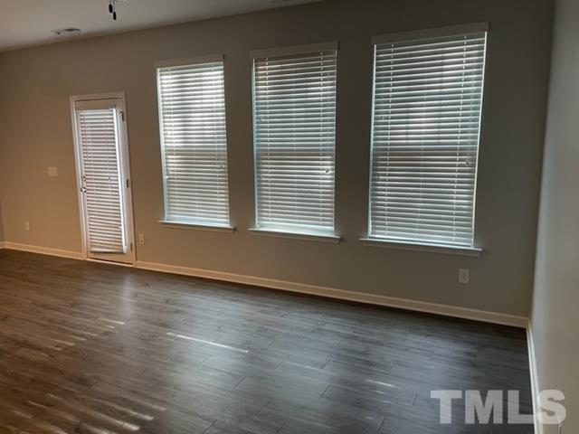 9825 Sweet Basil Drive Property Photo 8