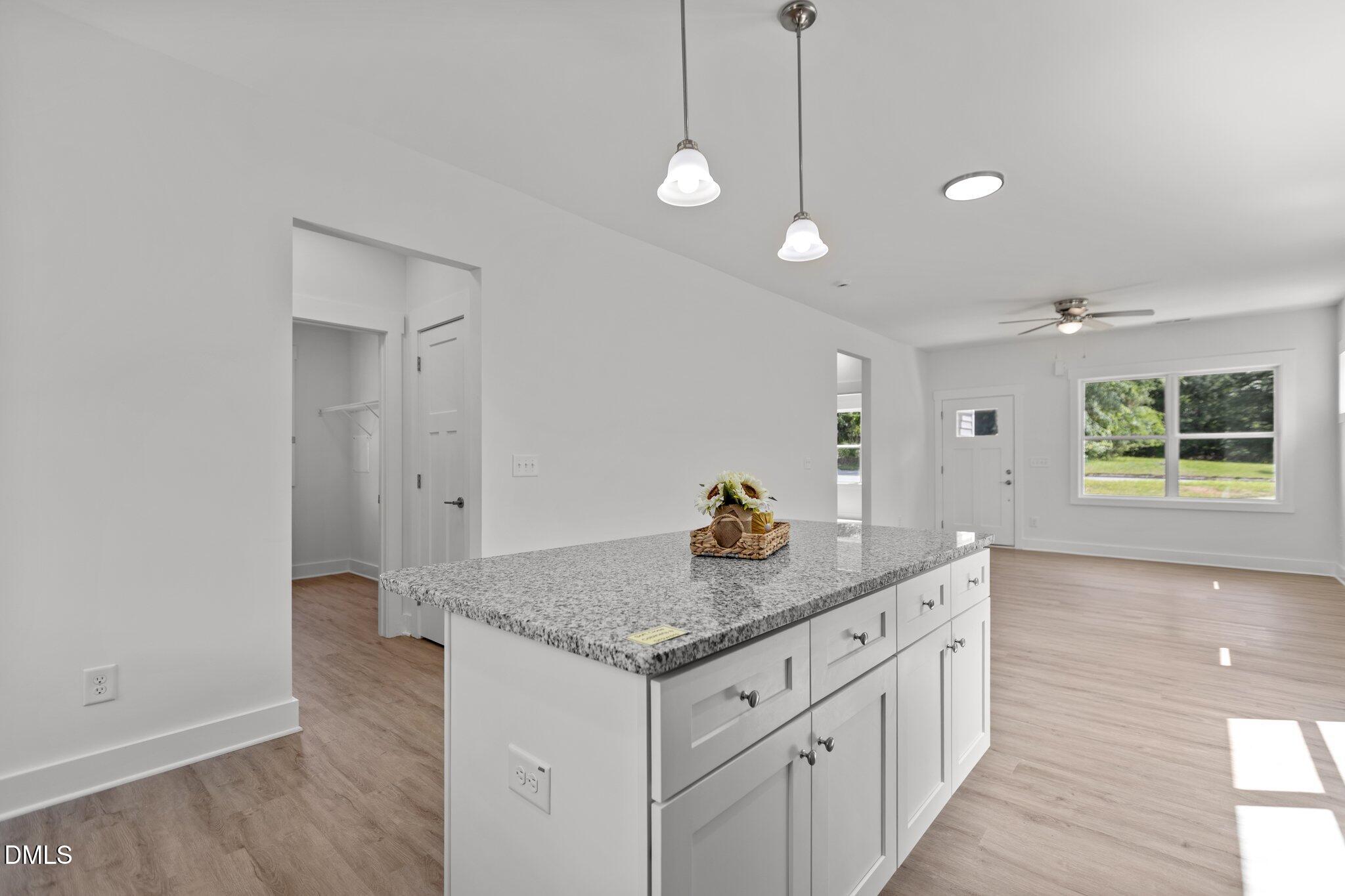 309 E Harnett Street Property Photo 10