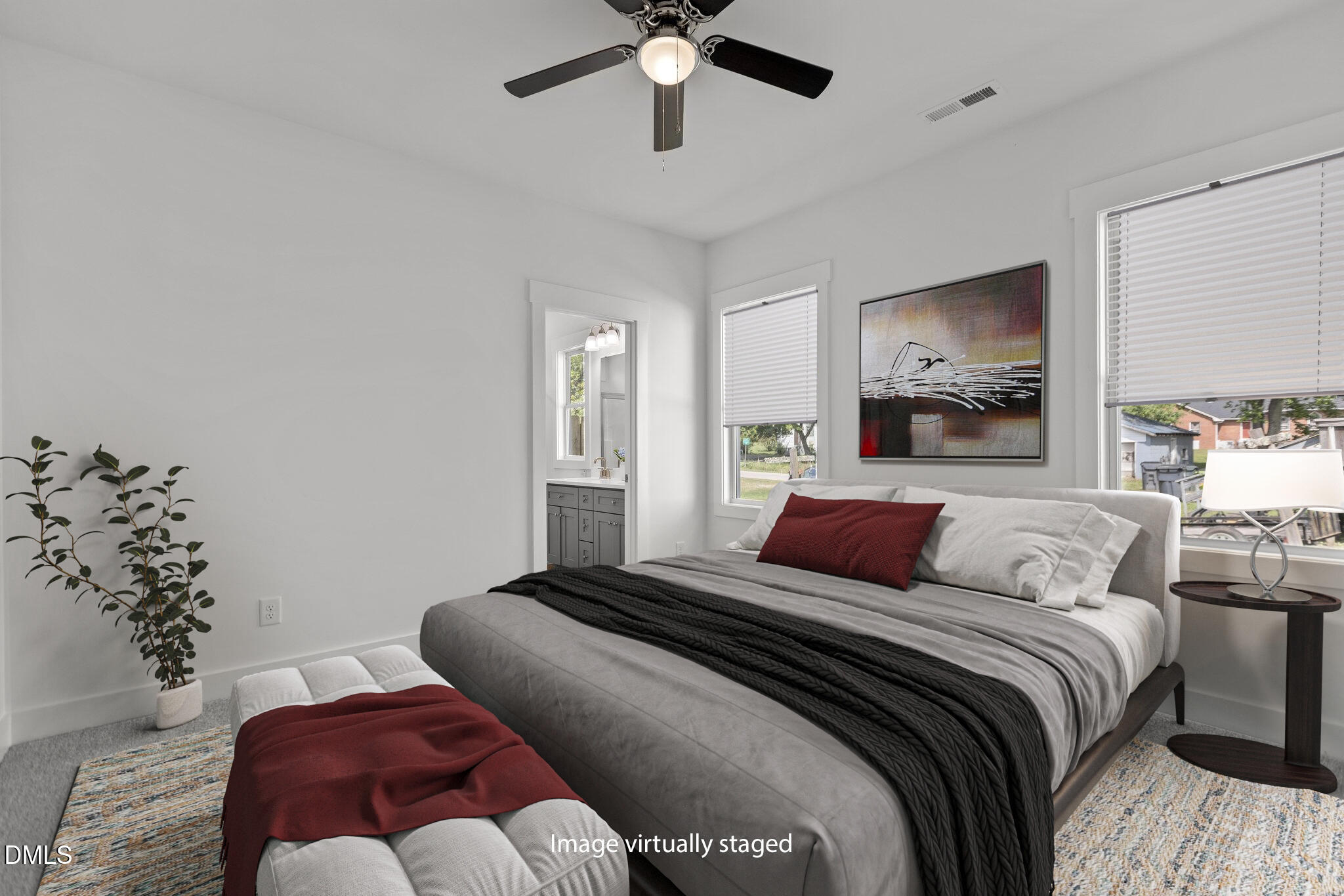 309 E Harnett Street Property Photo 15