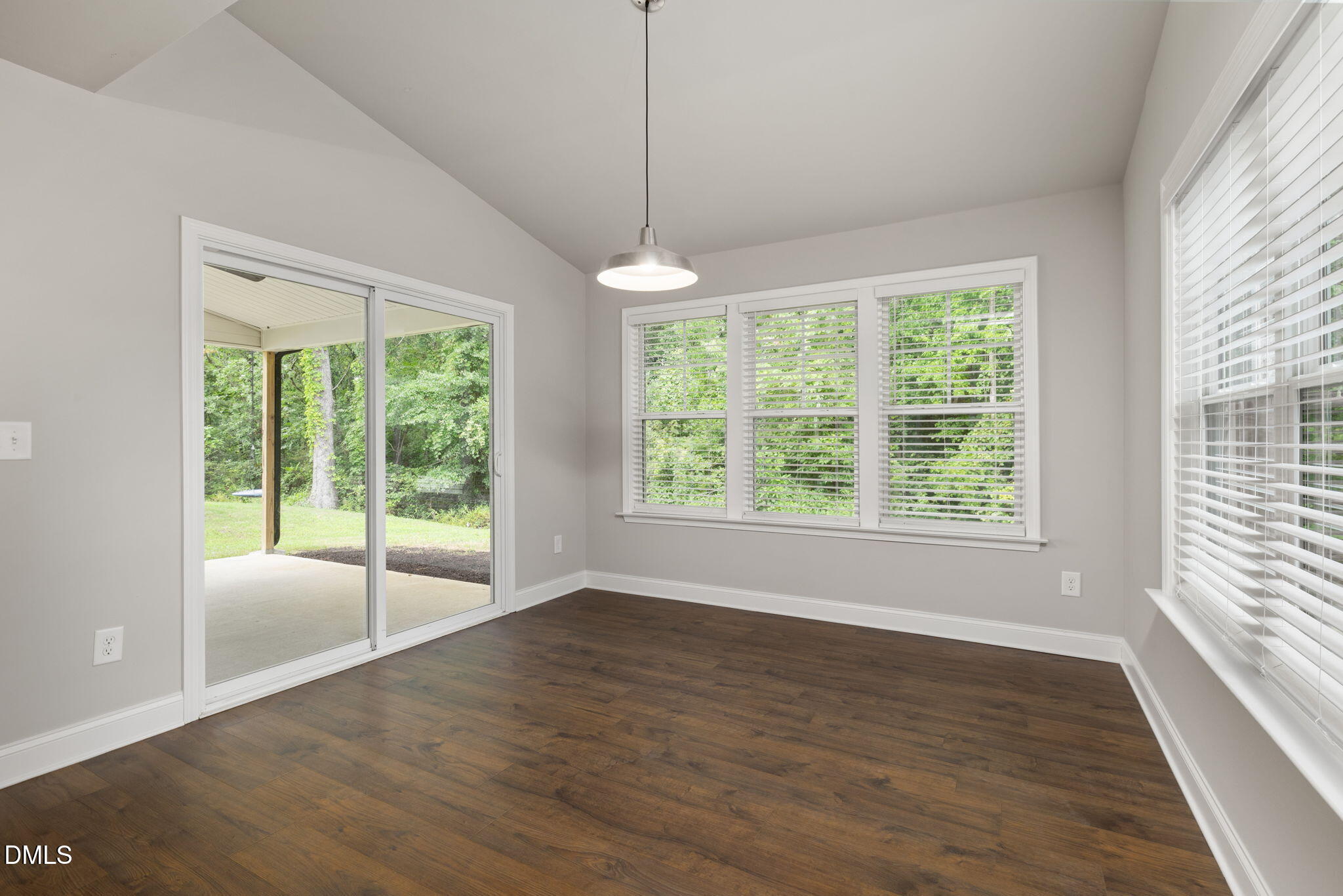 37 Meadow Vista Lane Property Photo 8