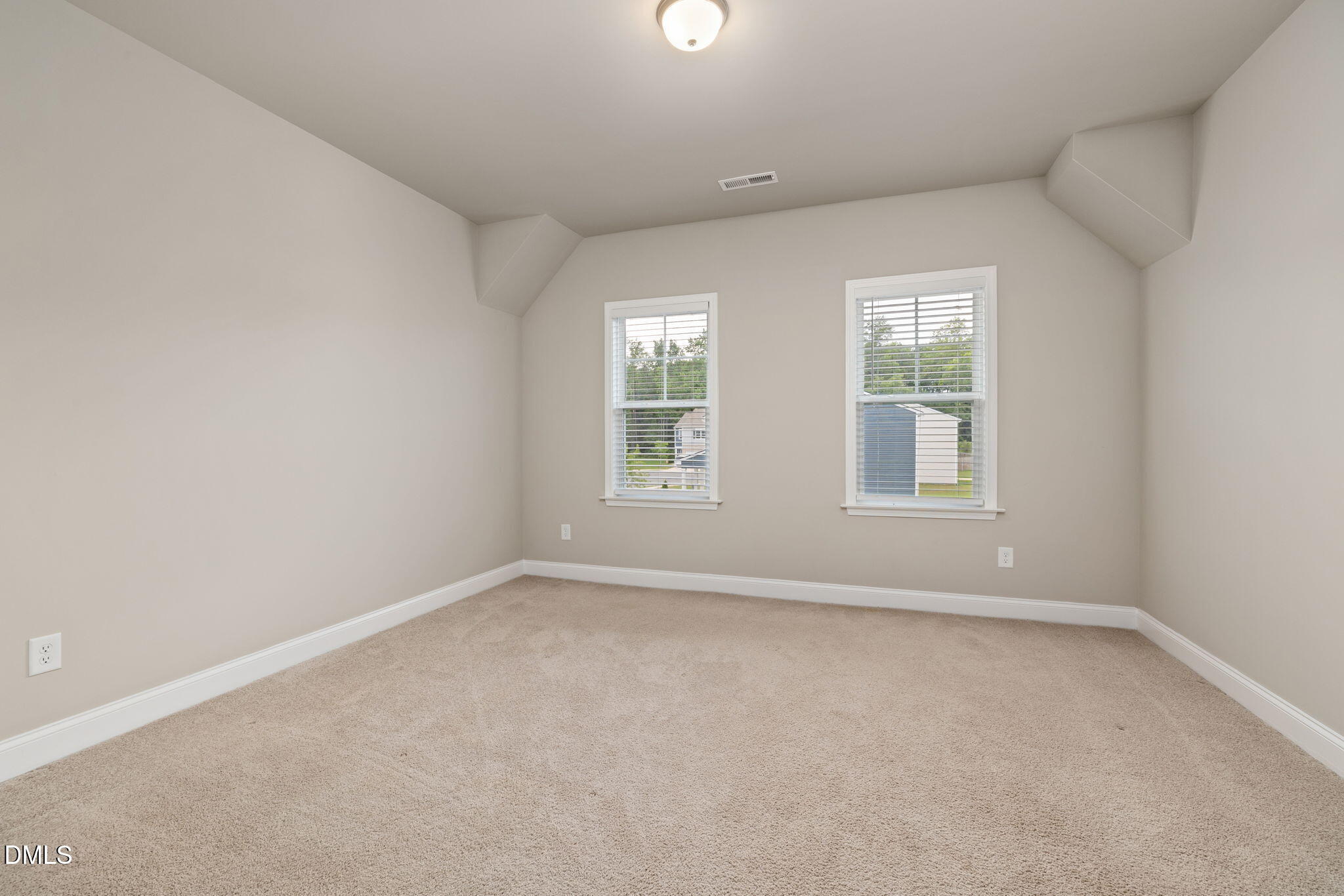 37 Meadow Vista Lane Property Photo 24