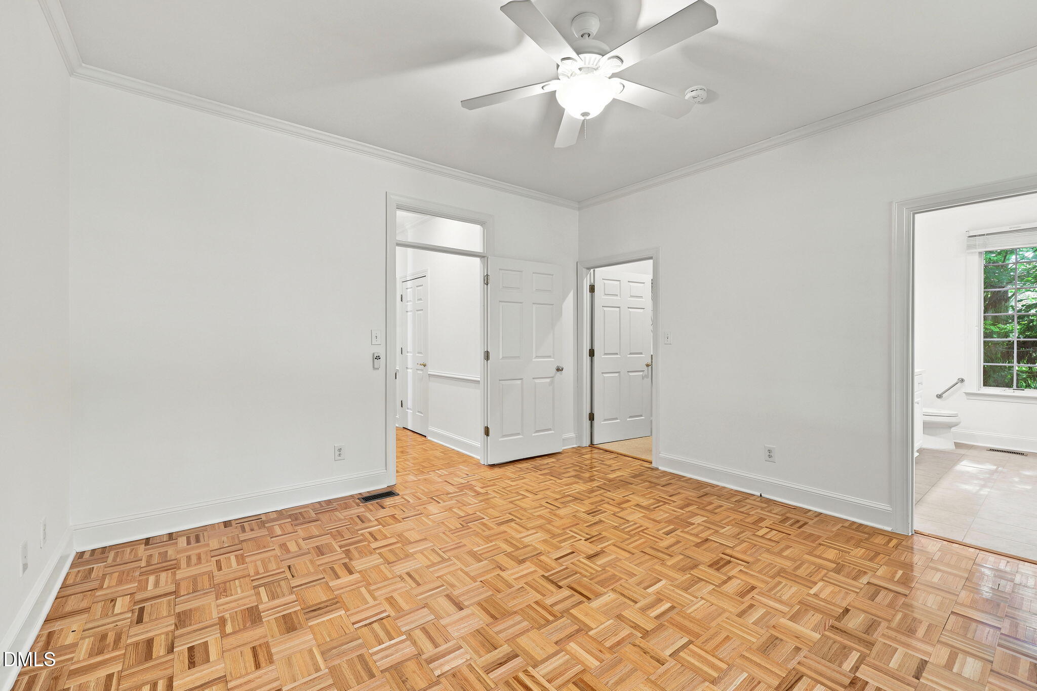 804 Millcroft Property Photo 44