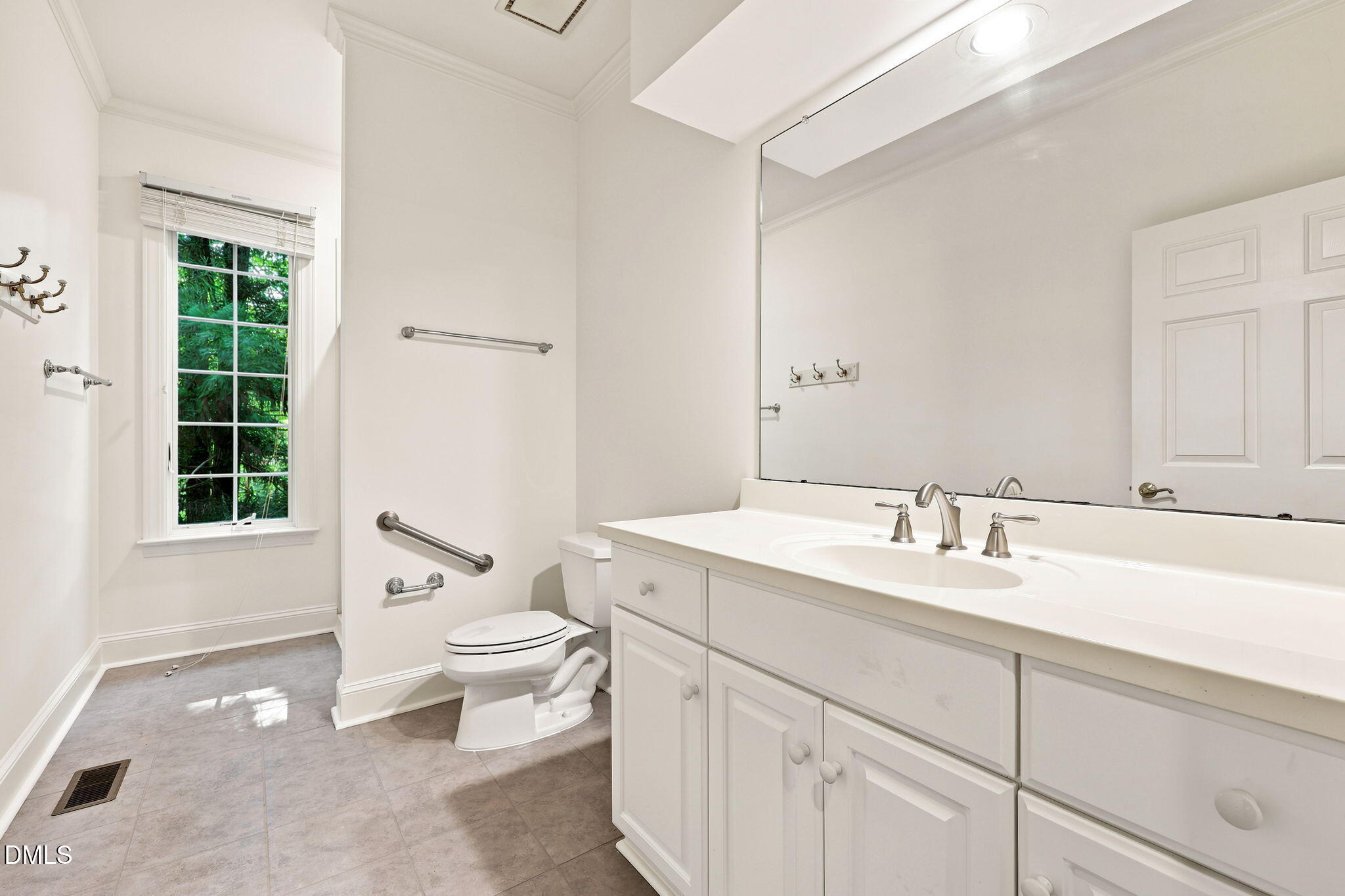 804 Millcroft Property Photo 49