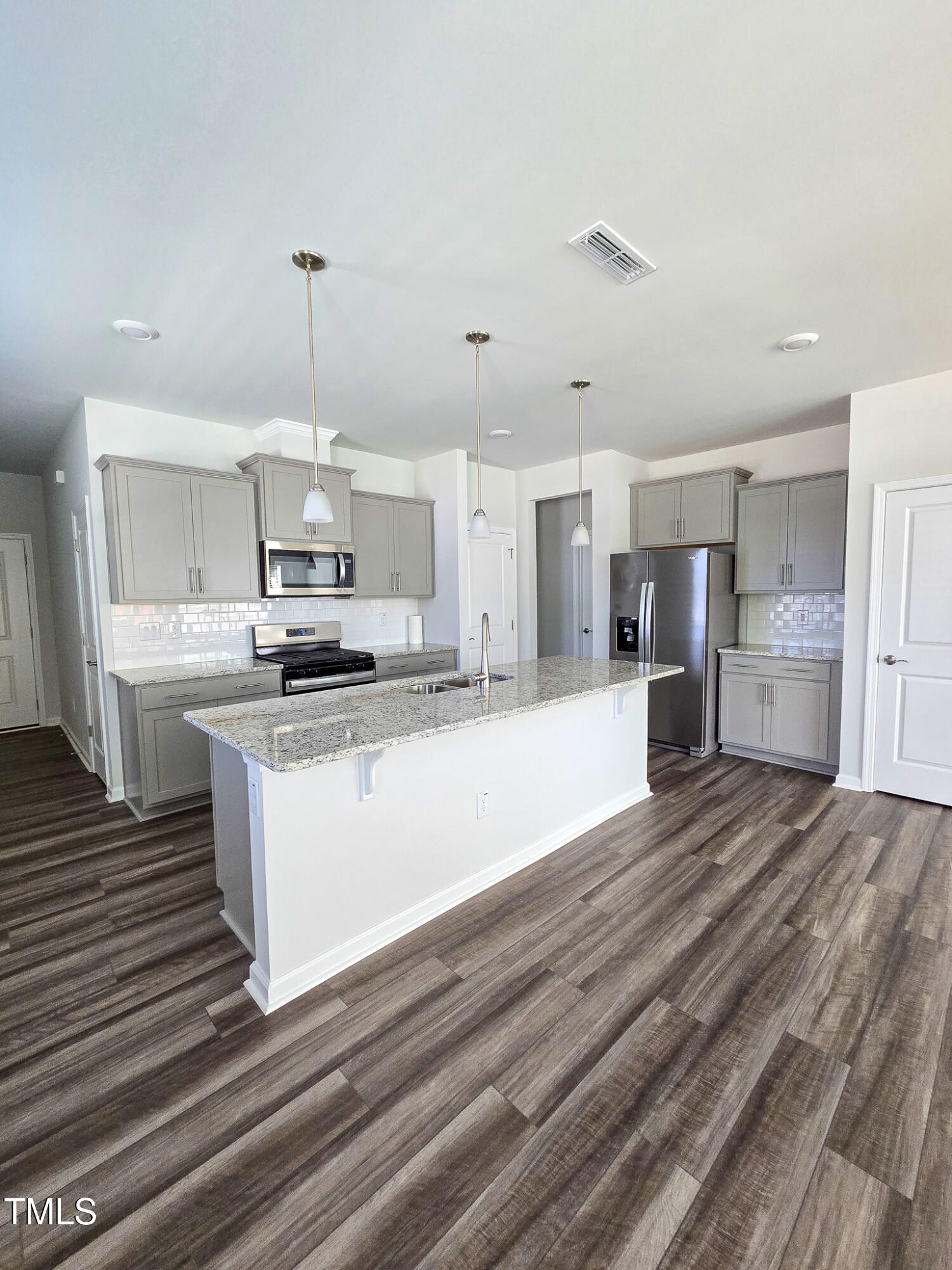 1117 Everton Avenue Property Photo 4