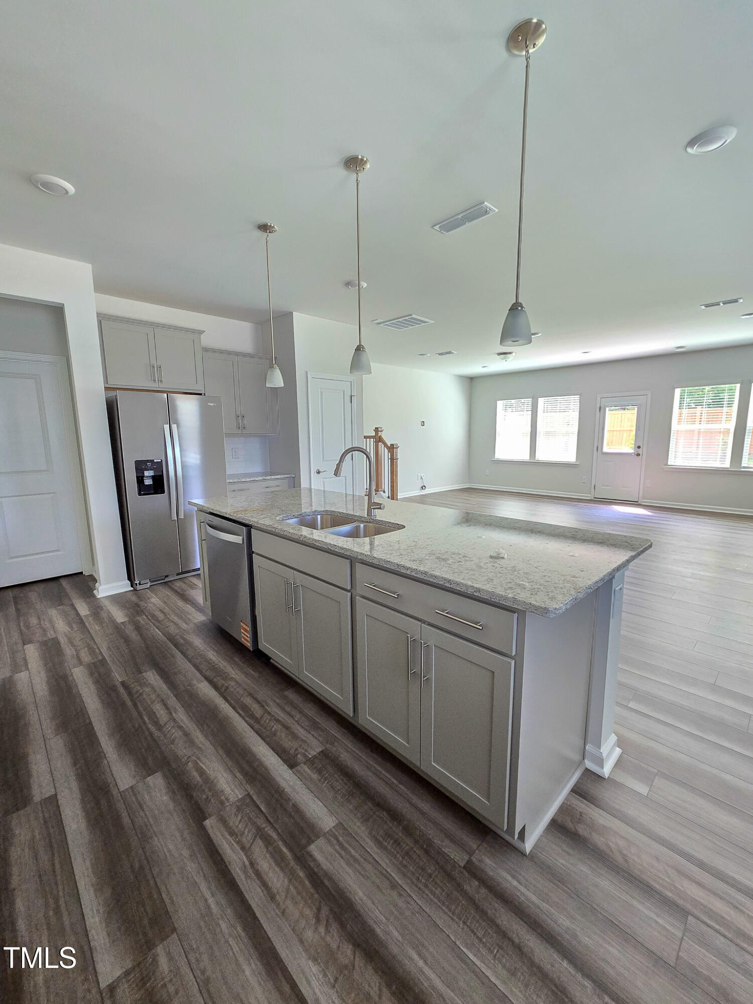 1117 Everton Avenue Property Photo 6