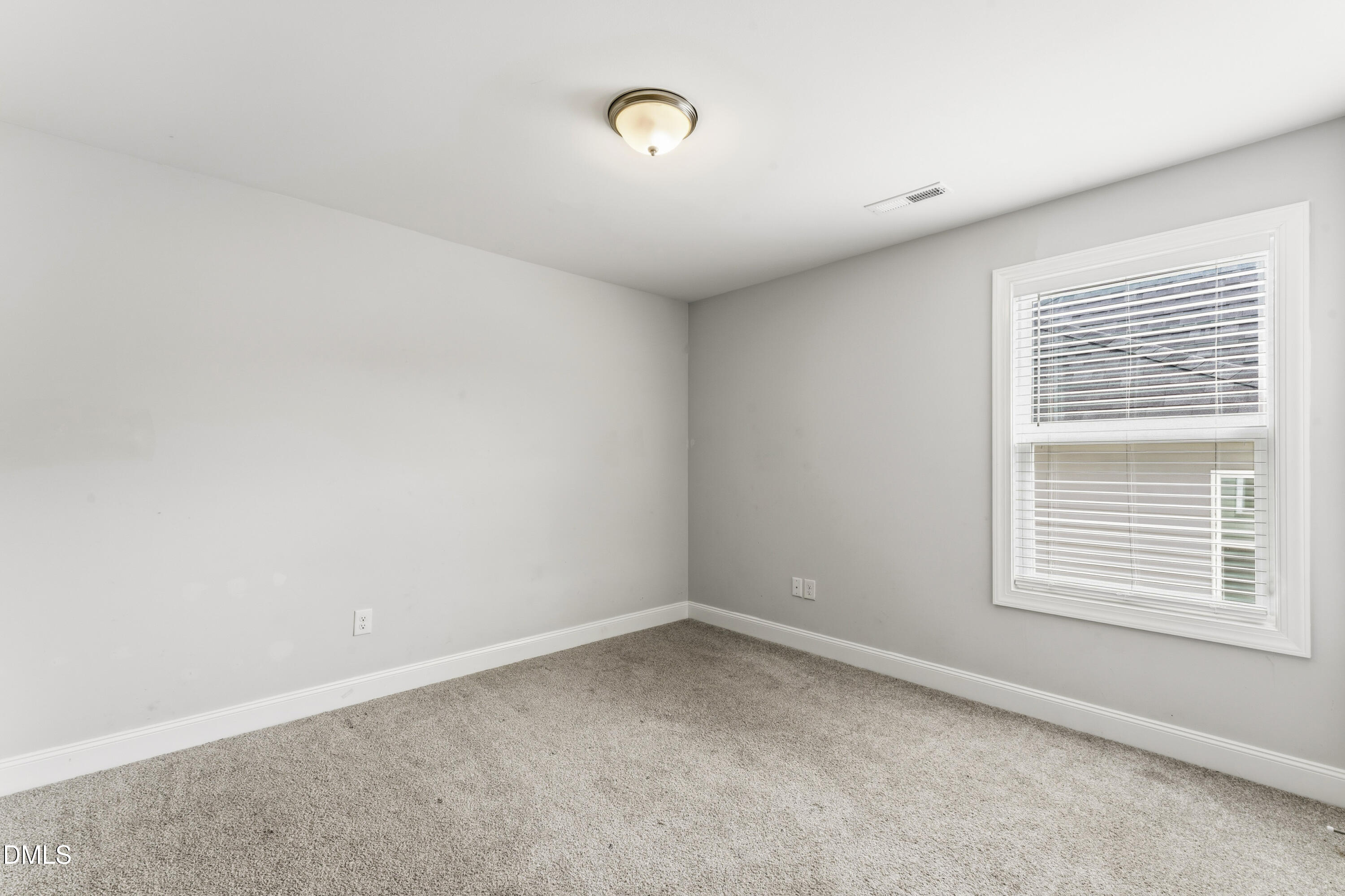 821 Challenger Lane Property Photo 29