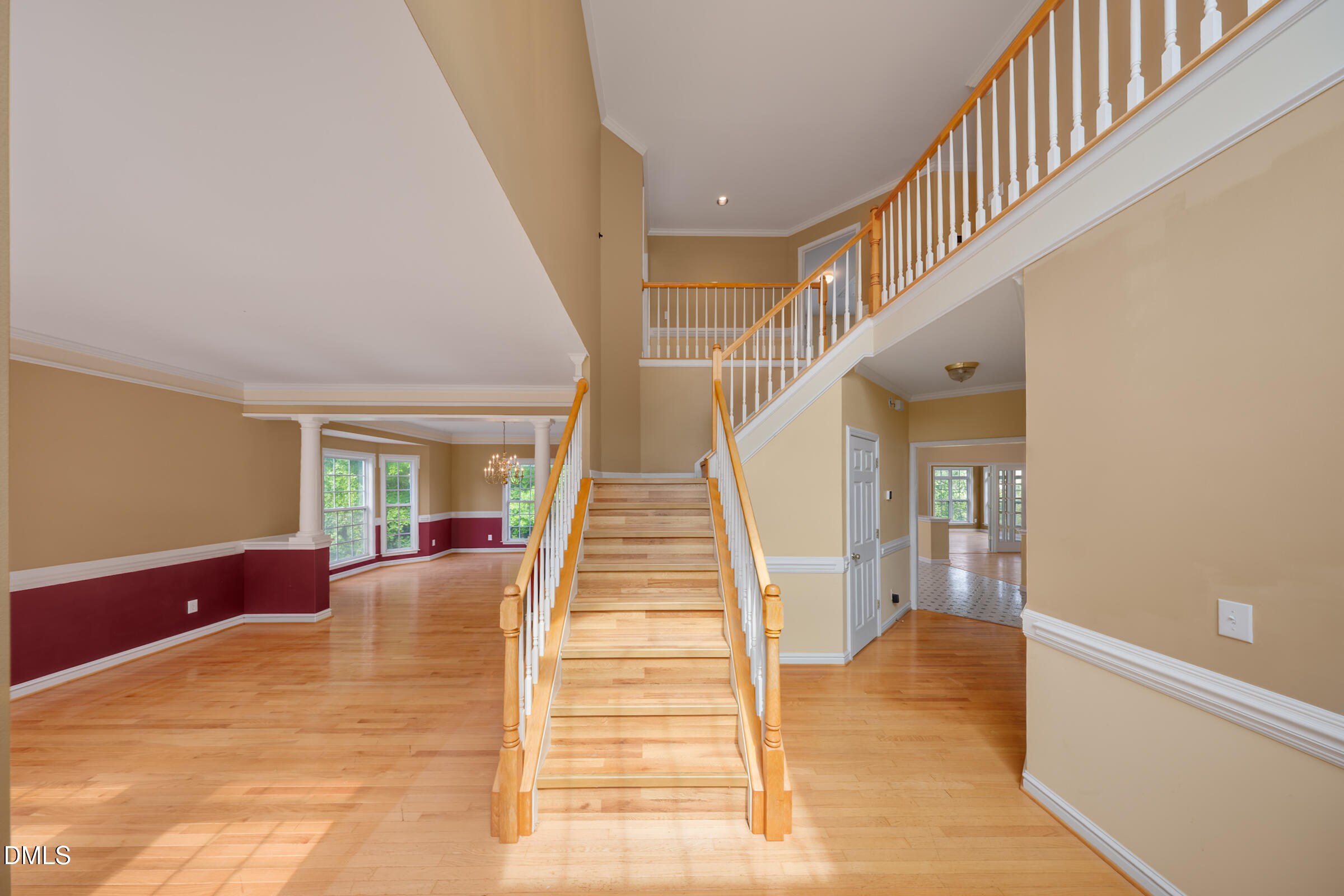 533 Carriage Woods Circle Property Photo 3