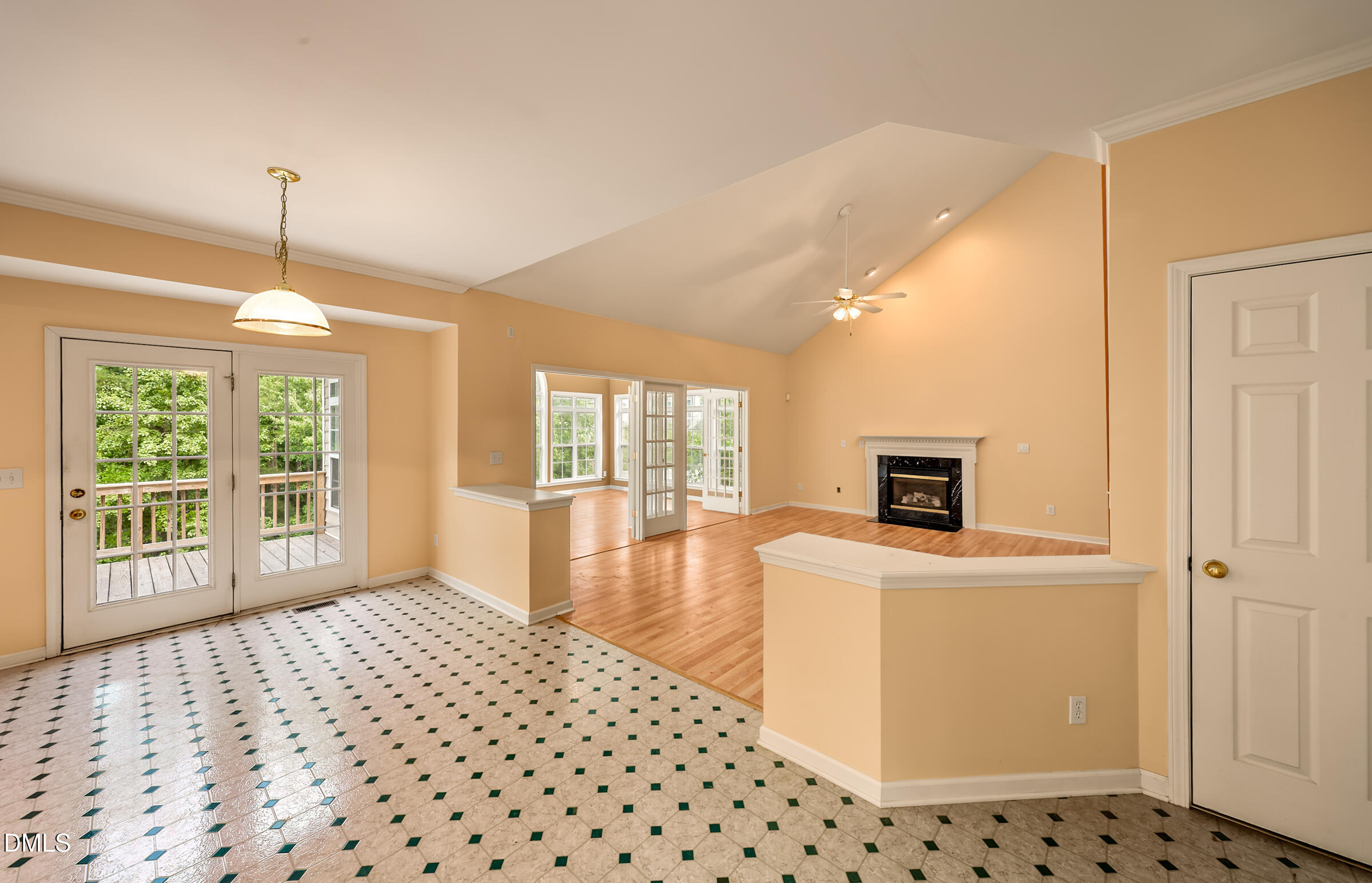 533 Carriage Woods Circle Property Photo 13