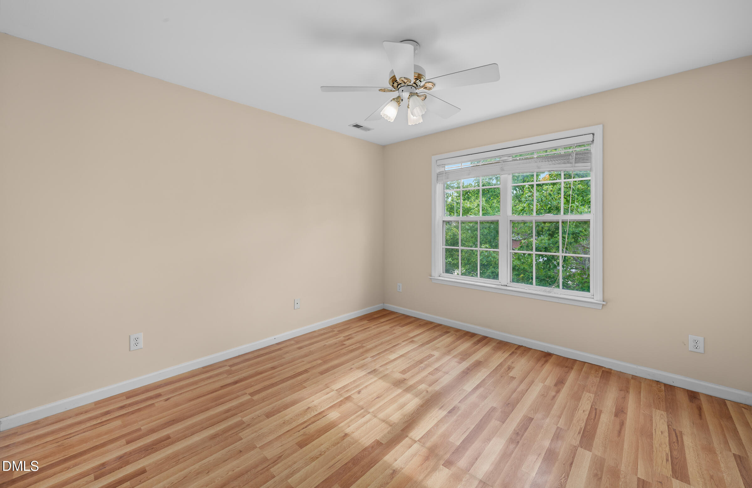 533 Carriage Woods Circle Property Photo 21
