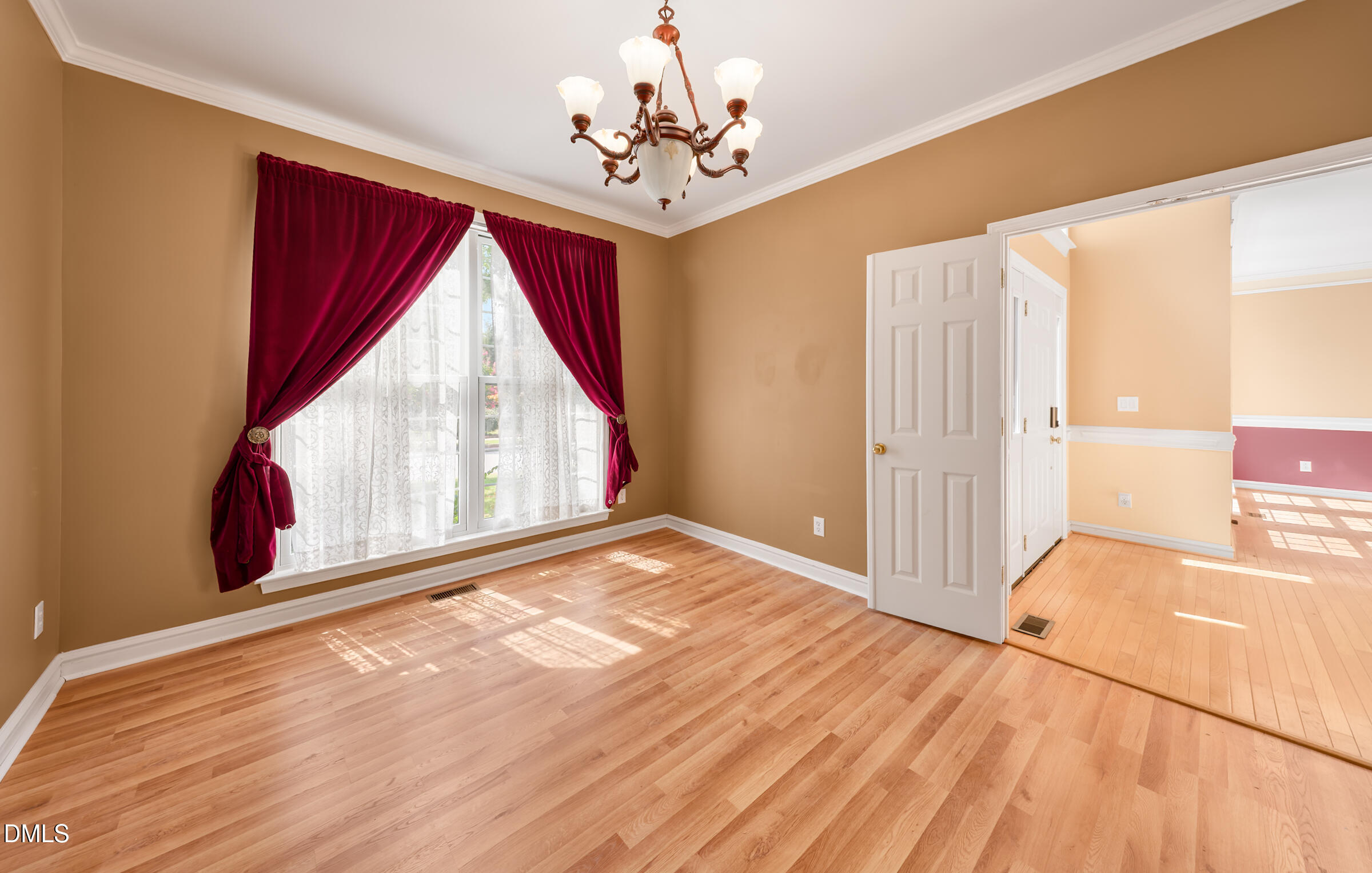 533 Carriage Woods Circle Property Photo 24