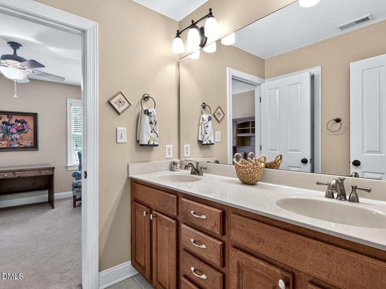 1514 Anterra Drive Property Photo 21