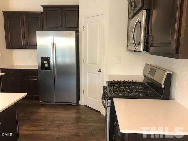 6039 Beale Loop Property Photo 7