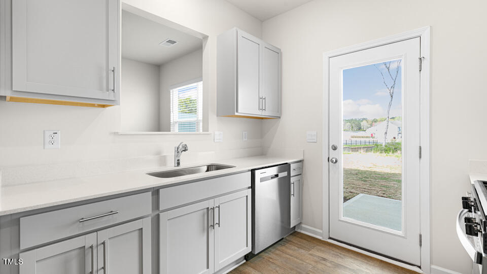 132 Starlight Street Property Photo 11
