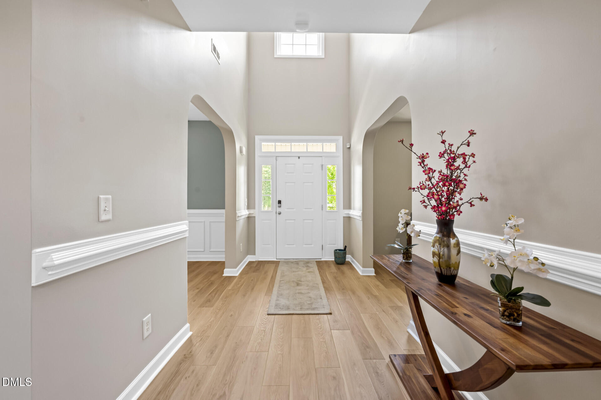 83 Sunbury Court Property Photo 8
