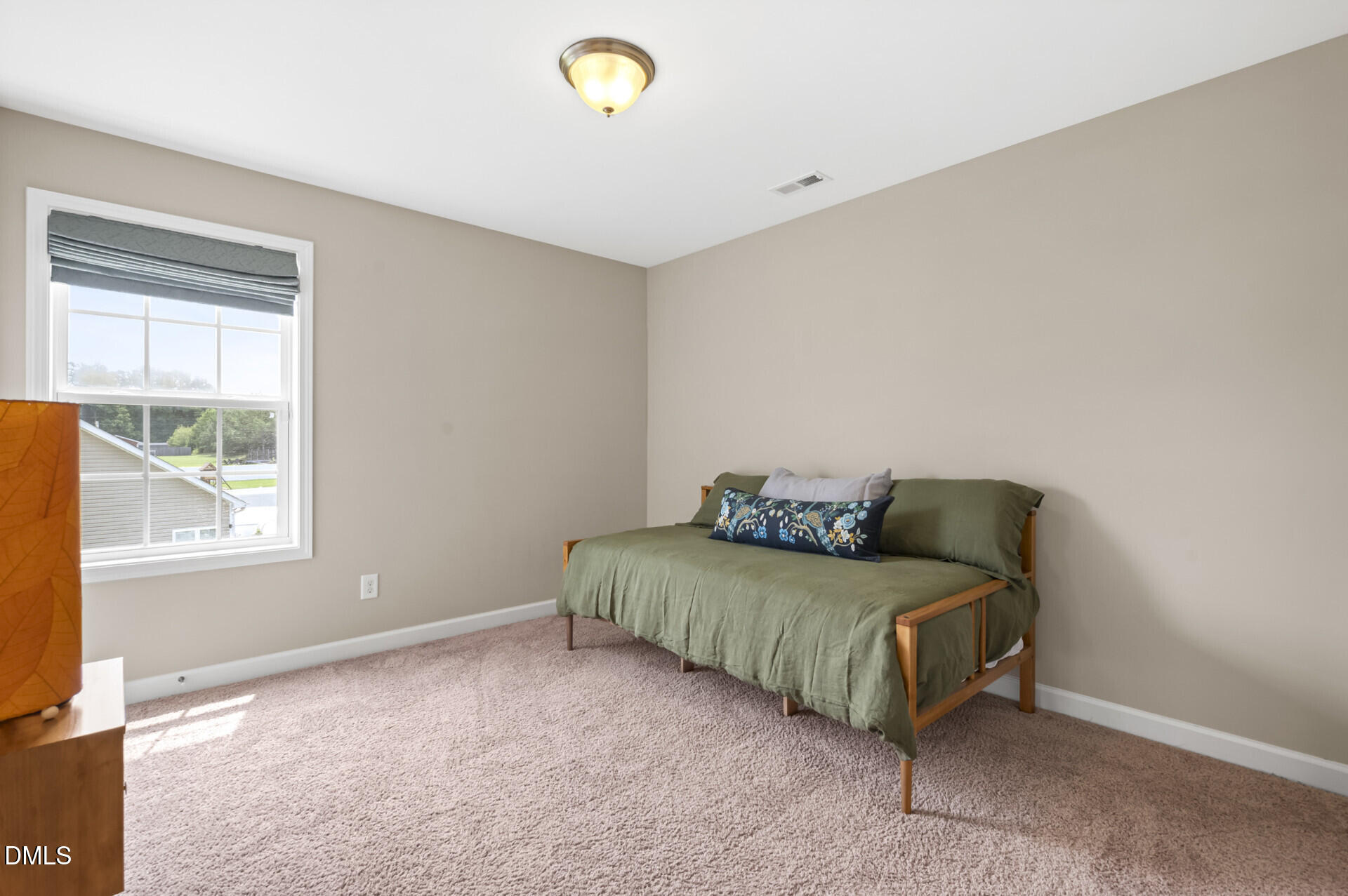 83 Sunbury Court Property Photo 37