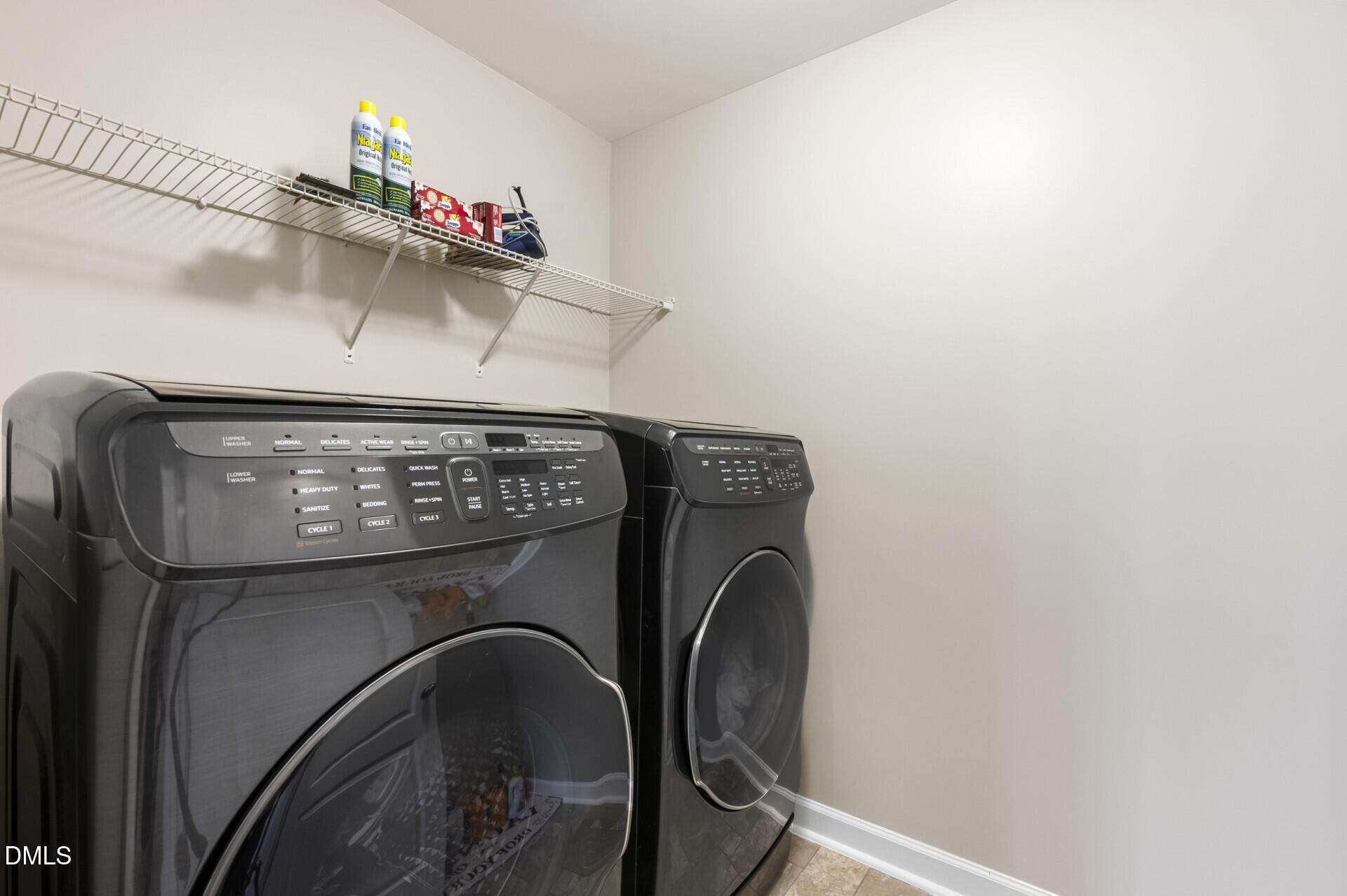 83 Sunbury Court Property Photo 49
