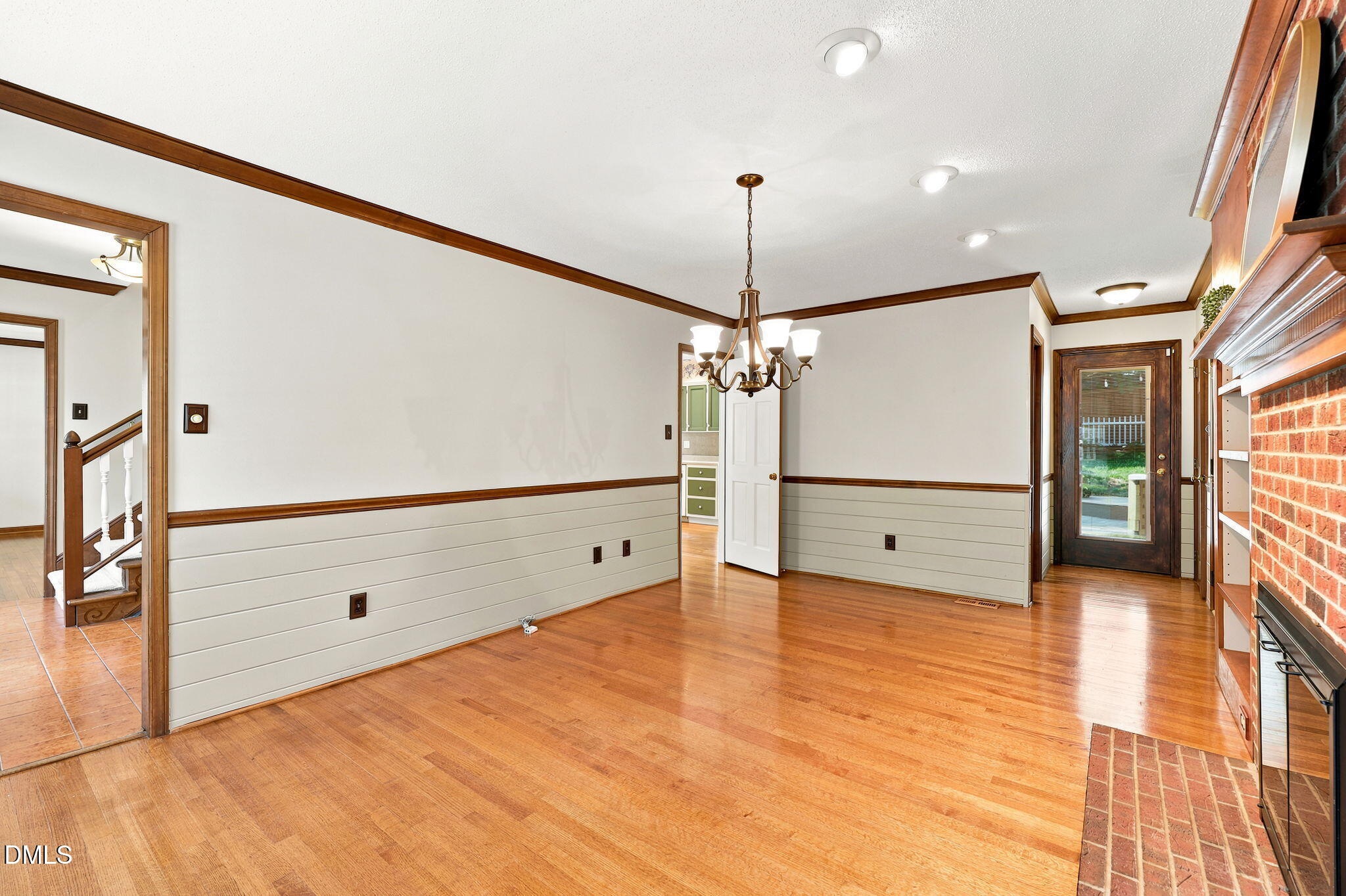 206 Whitehall Way Property Photo 12