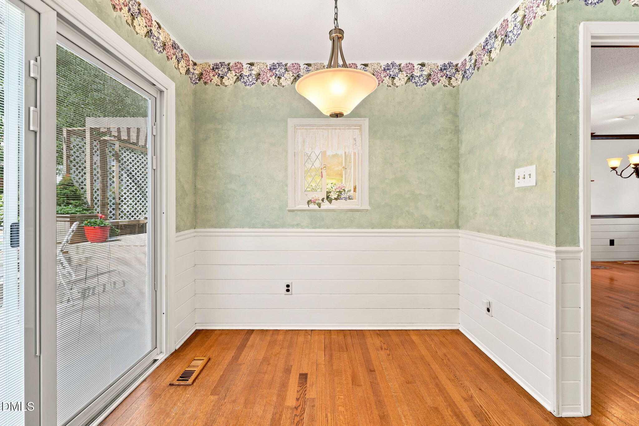 206 Whitehall Way Property Photo 21