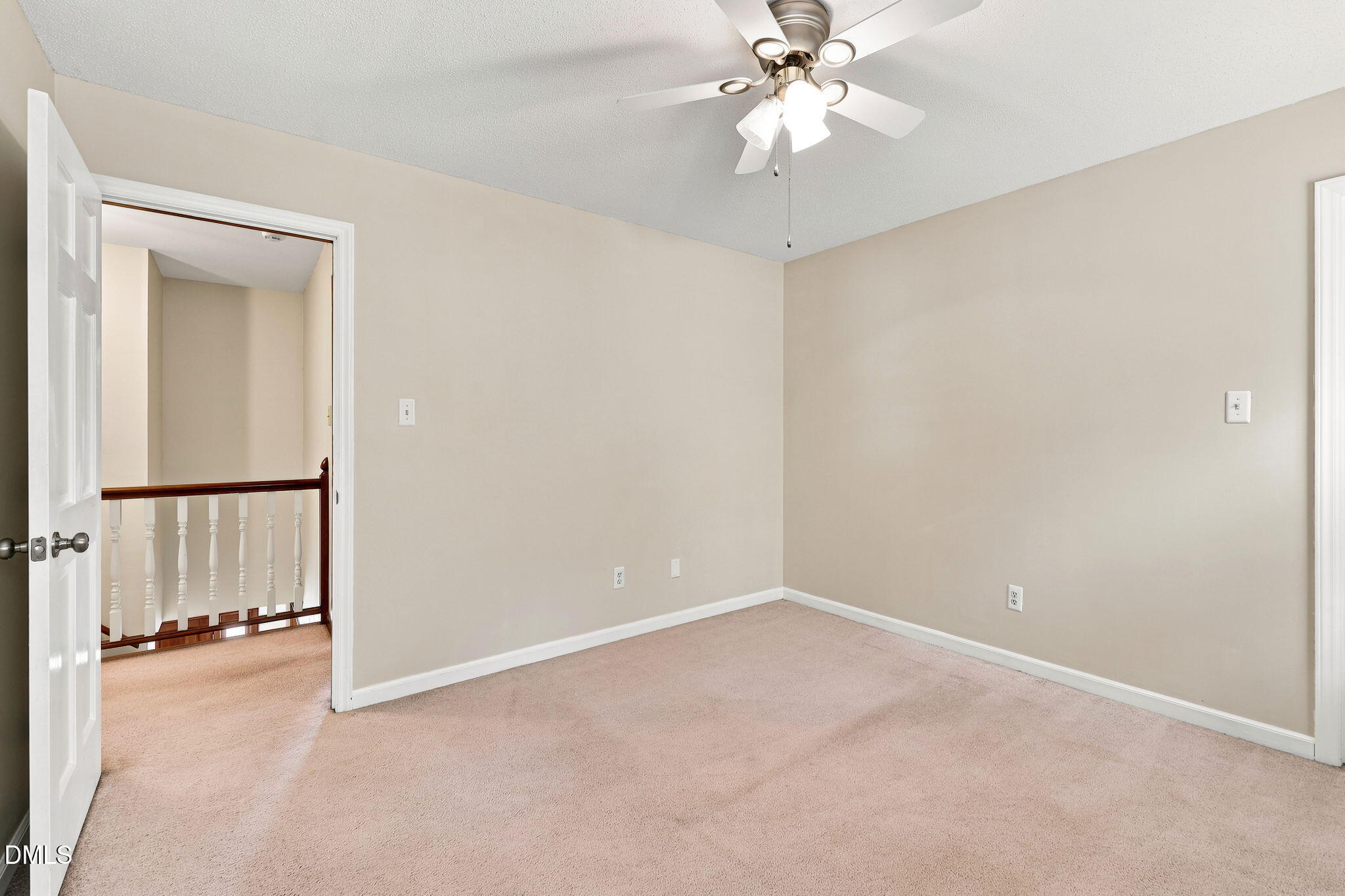206 Whitehall Way Property Photo 29