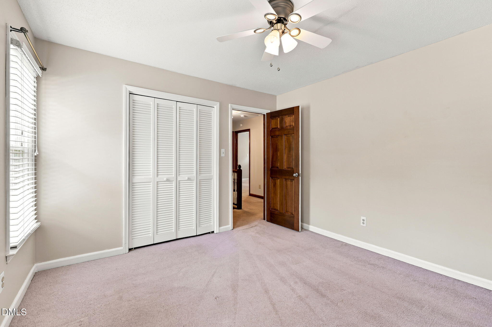 206 Whitehall Way Property Photo 31