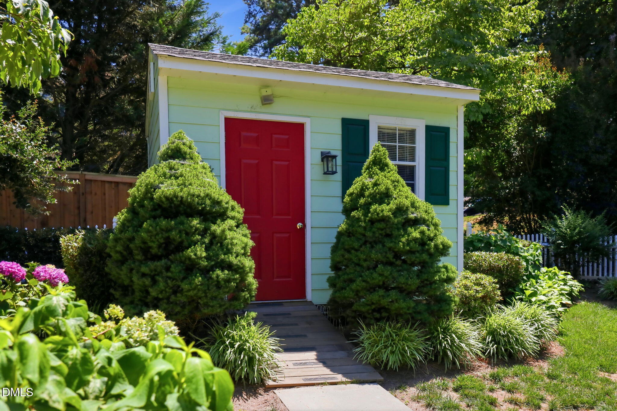 206 Whitehall Way Property Photo 42