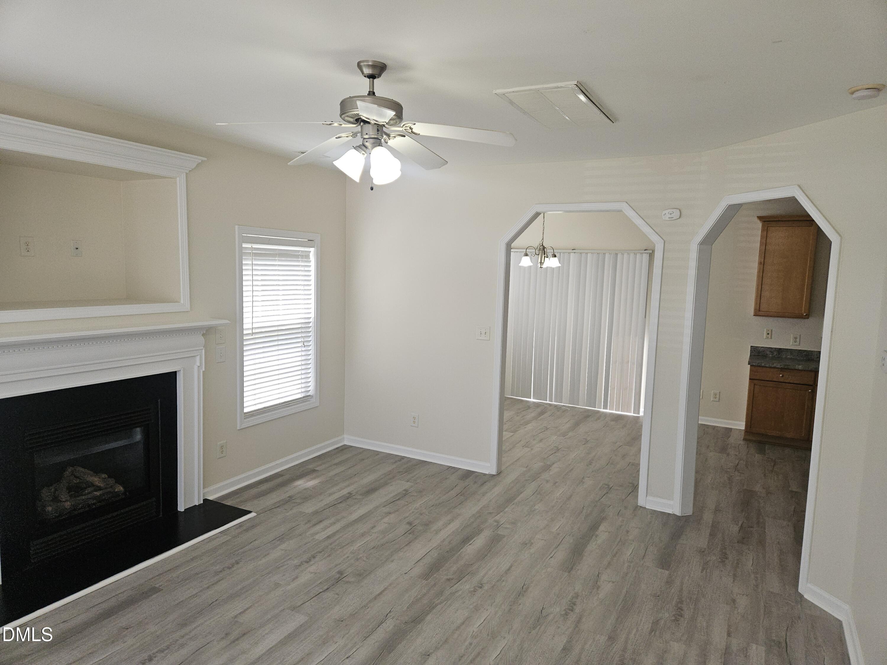 5900 Wynmore Road Property Photo 3