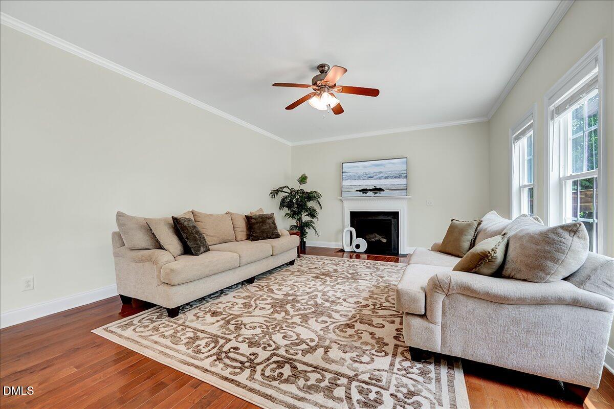 8104 Consella Way Property Photo 8