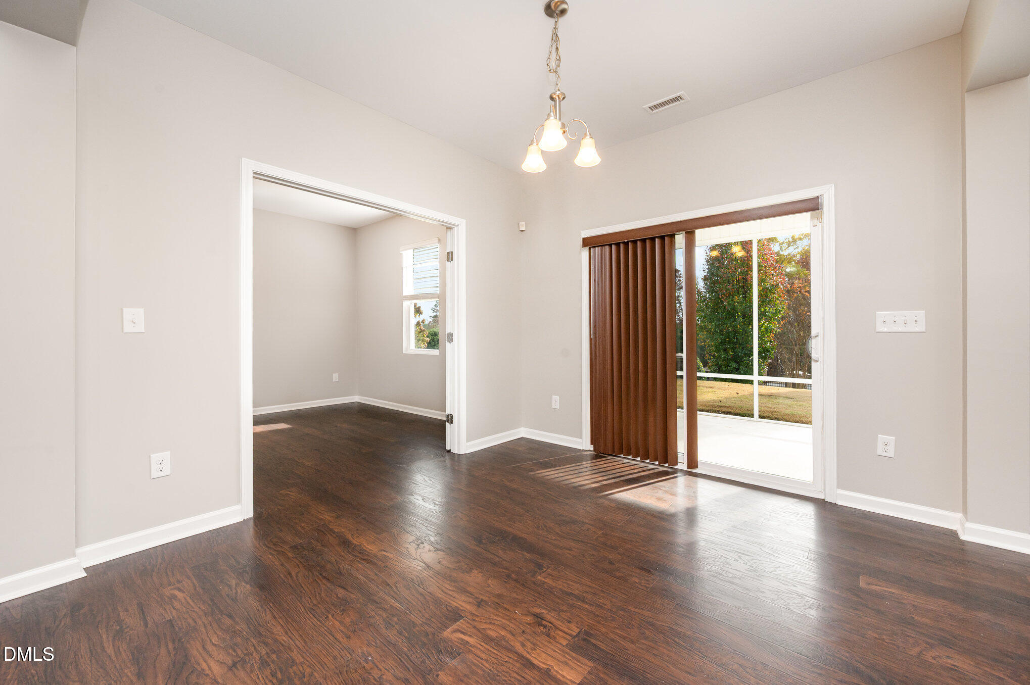 18 Dover Ridge Court Property Photo 14