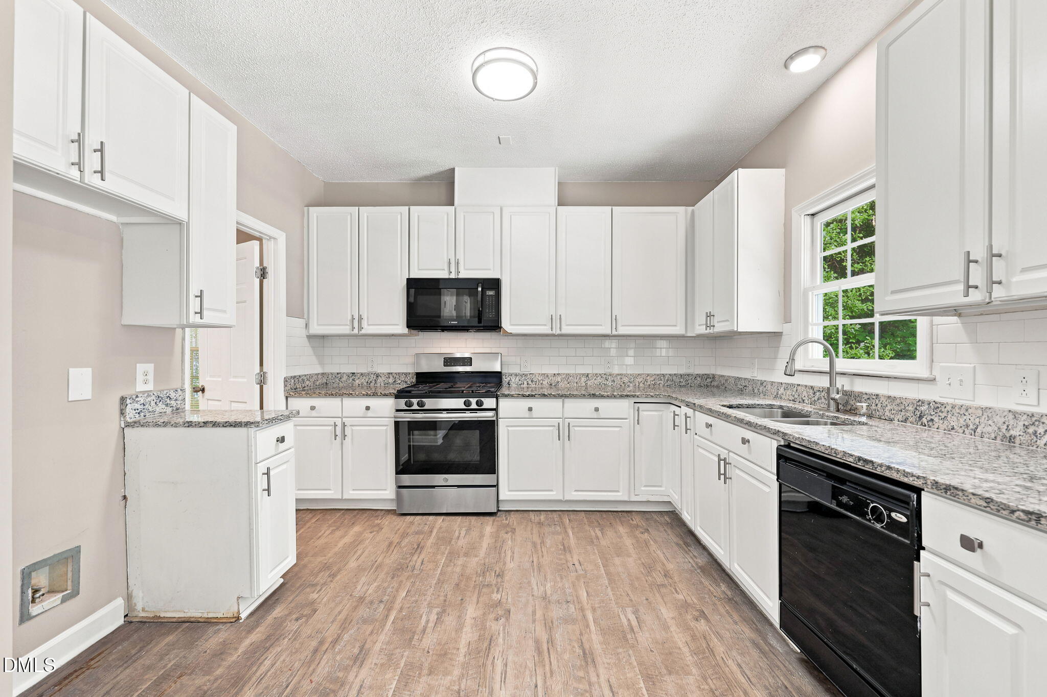 4705 Royal Troon Drive Property Photo 8