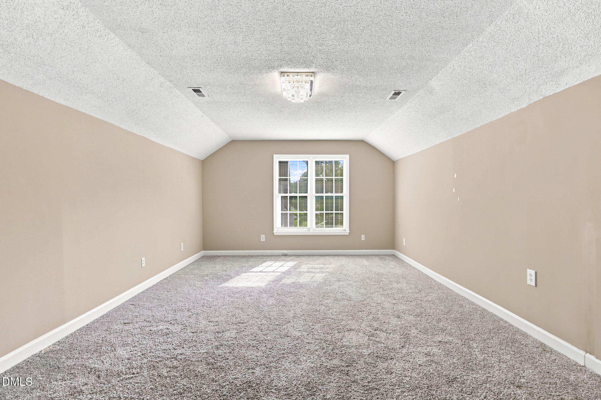 4705 Royal Troon Drive Property Photo 17