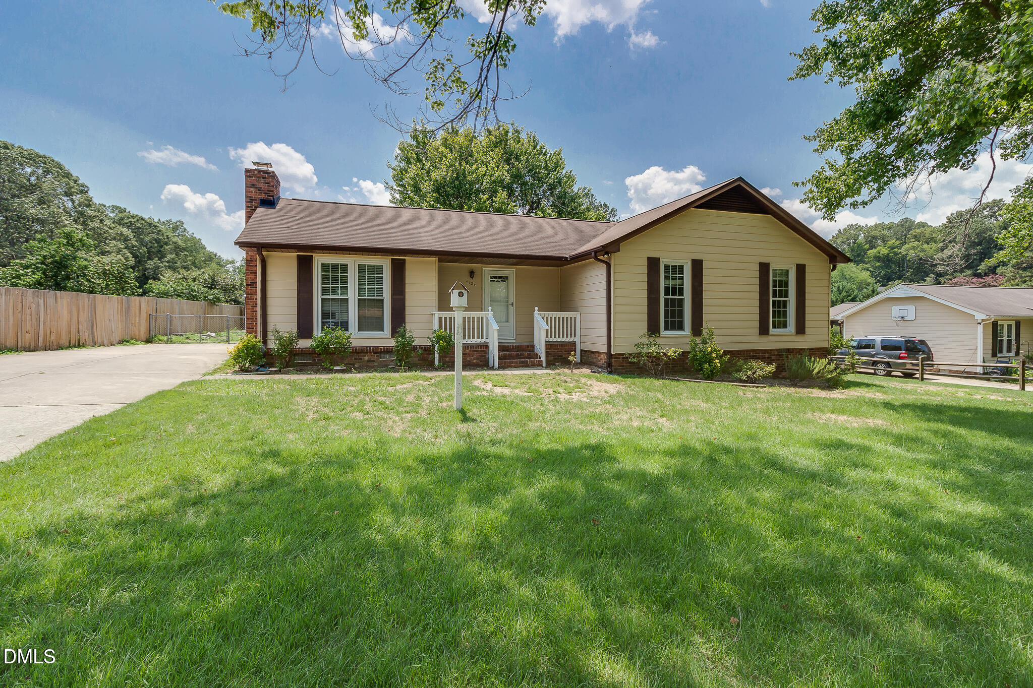 4124 Iverson Street Property Photo 1