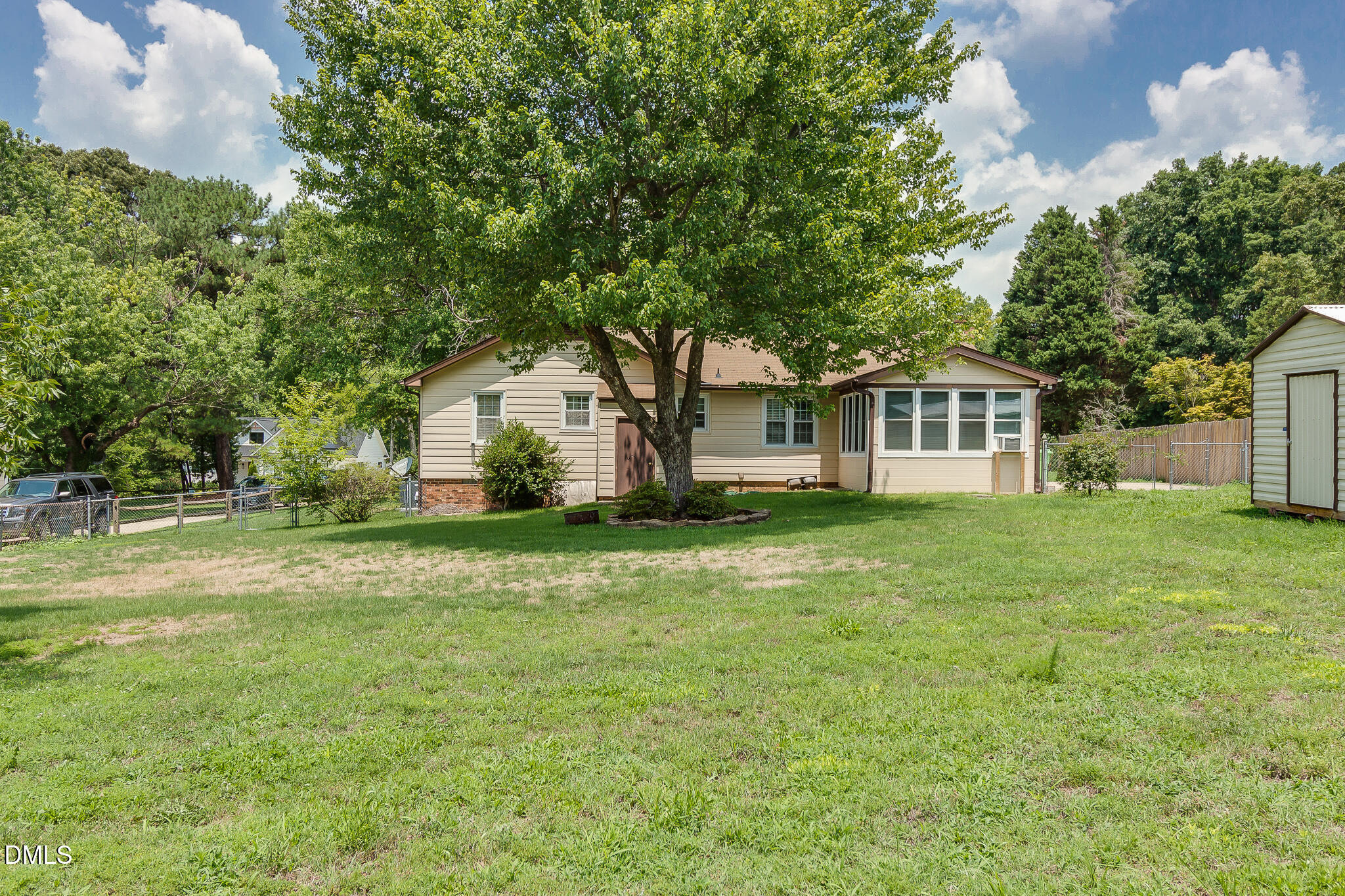 4124 Iverson Street Property Photo 5