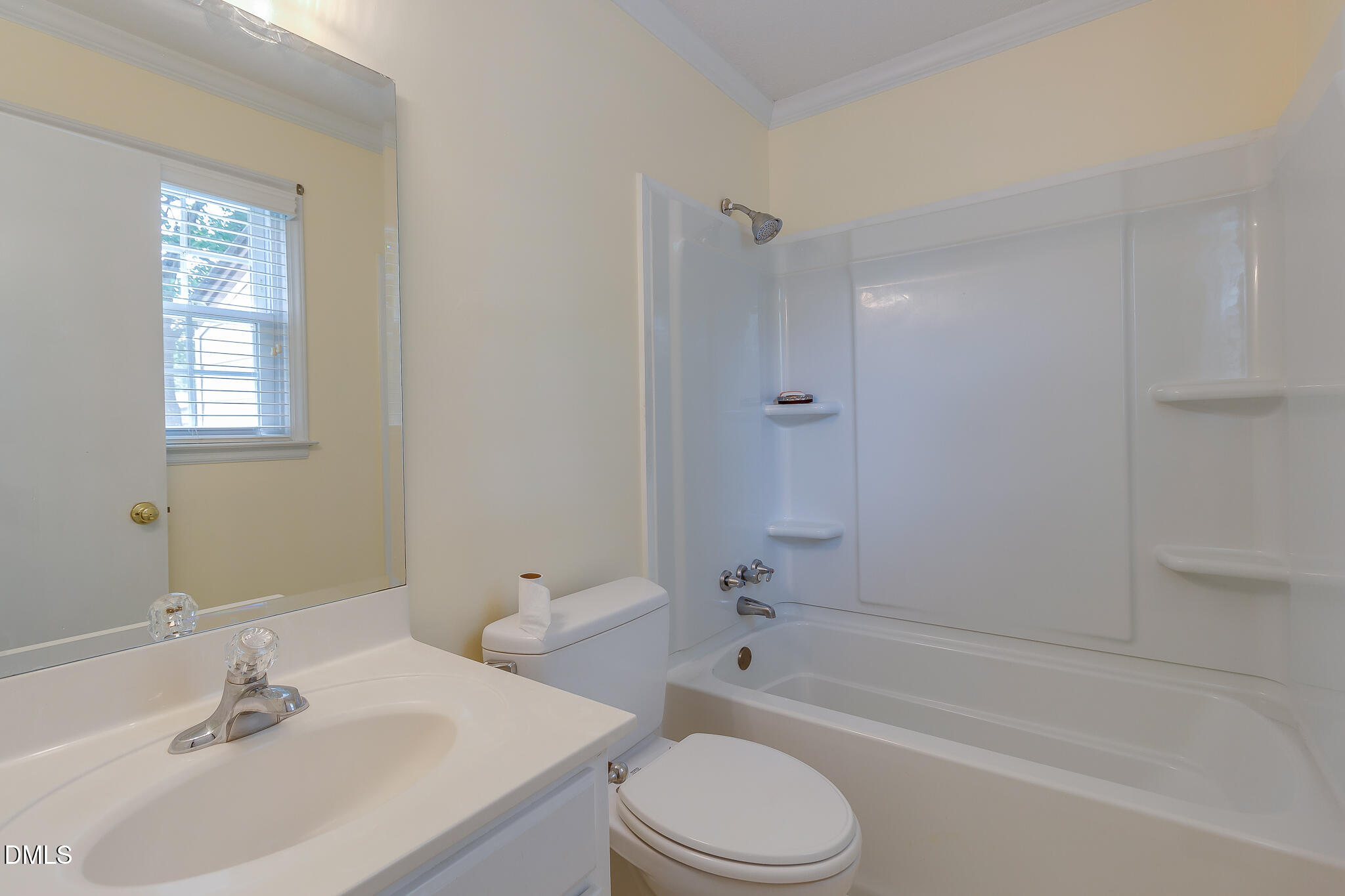 4124 Iverson Street Property Photo 17