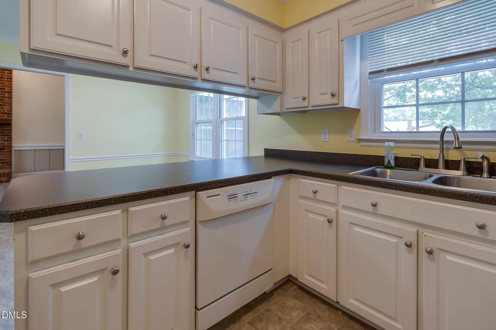 4124 Iverson Street Property Photo 21