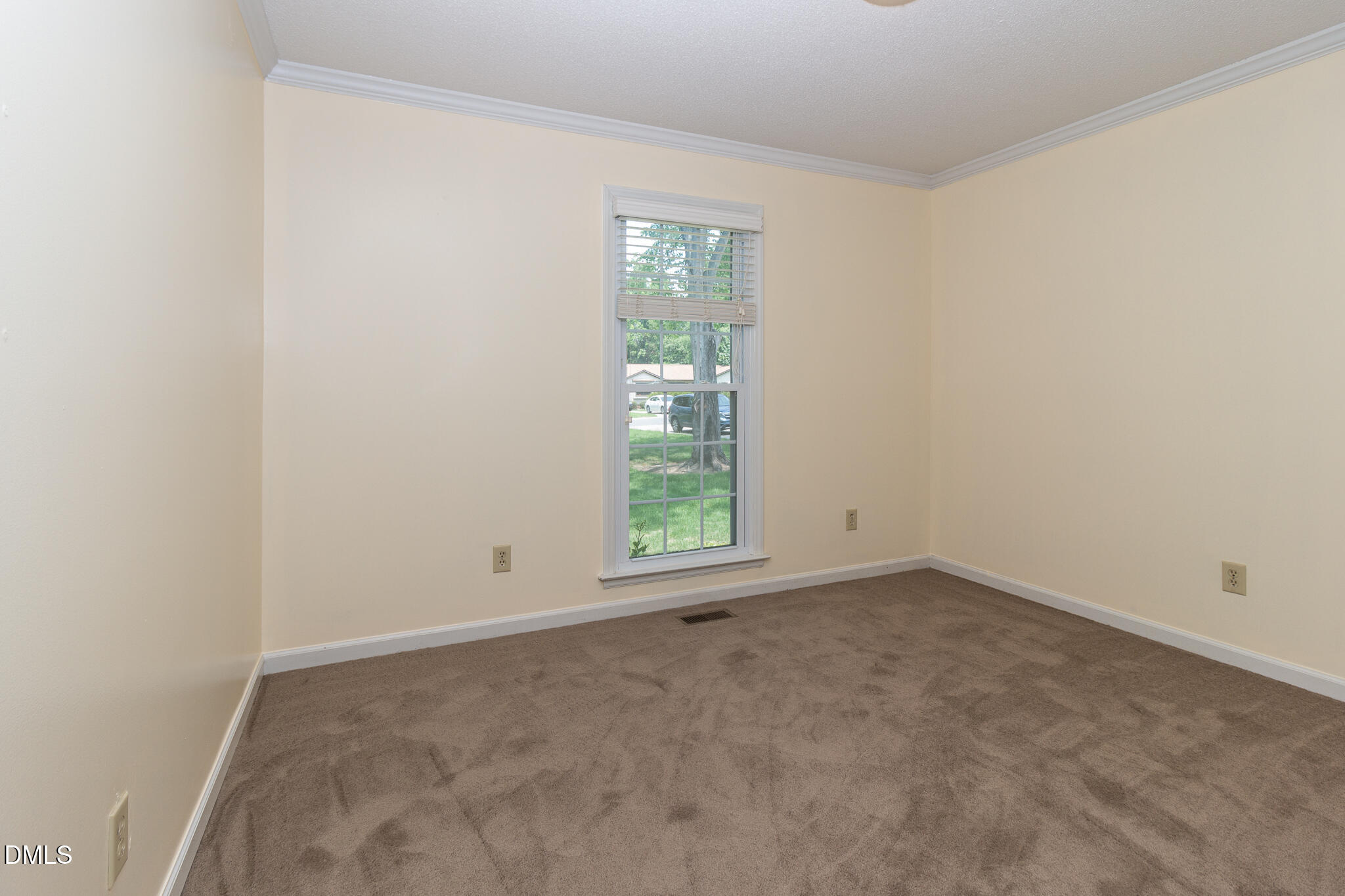 4124 Iverson Street Property Photo 32