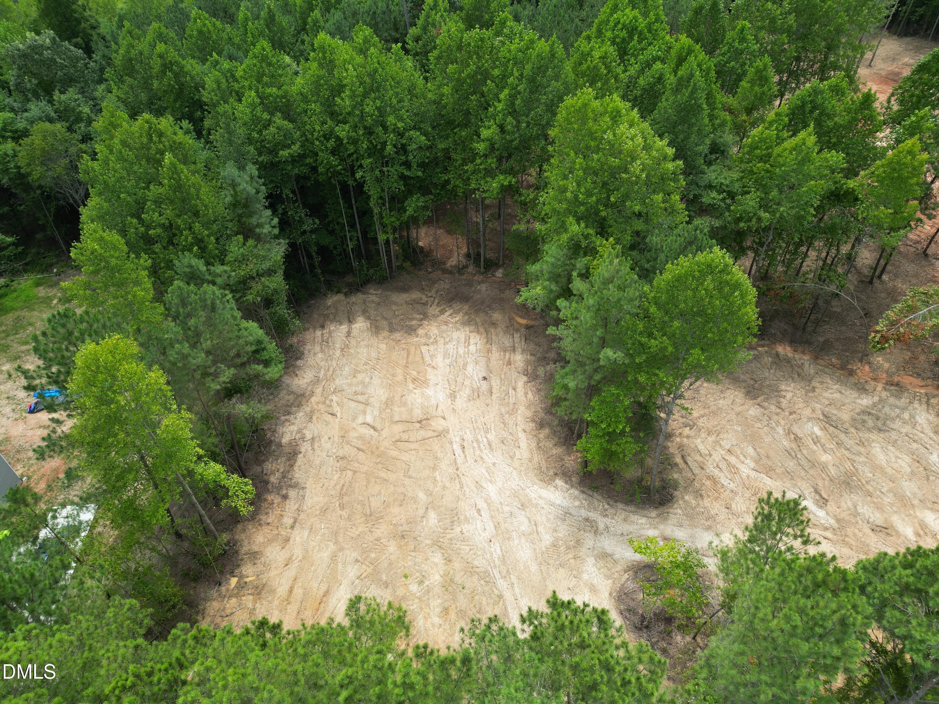 2300 Peachtree Hills Road Property Photo 5