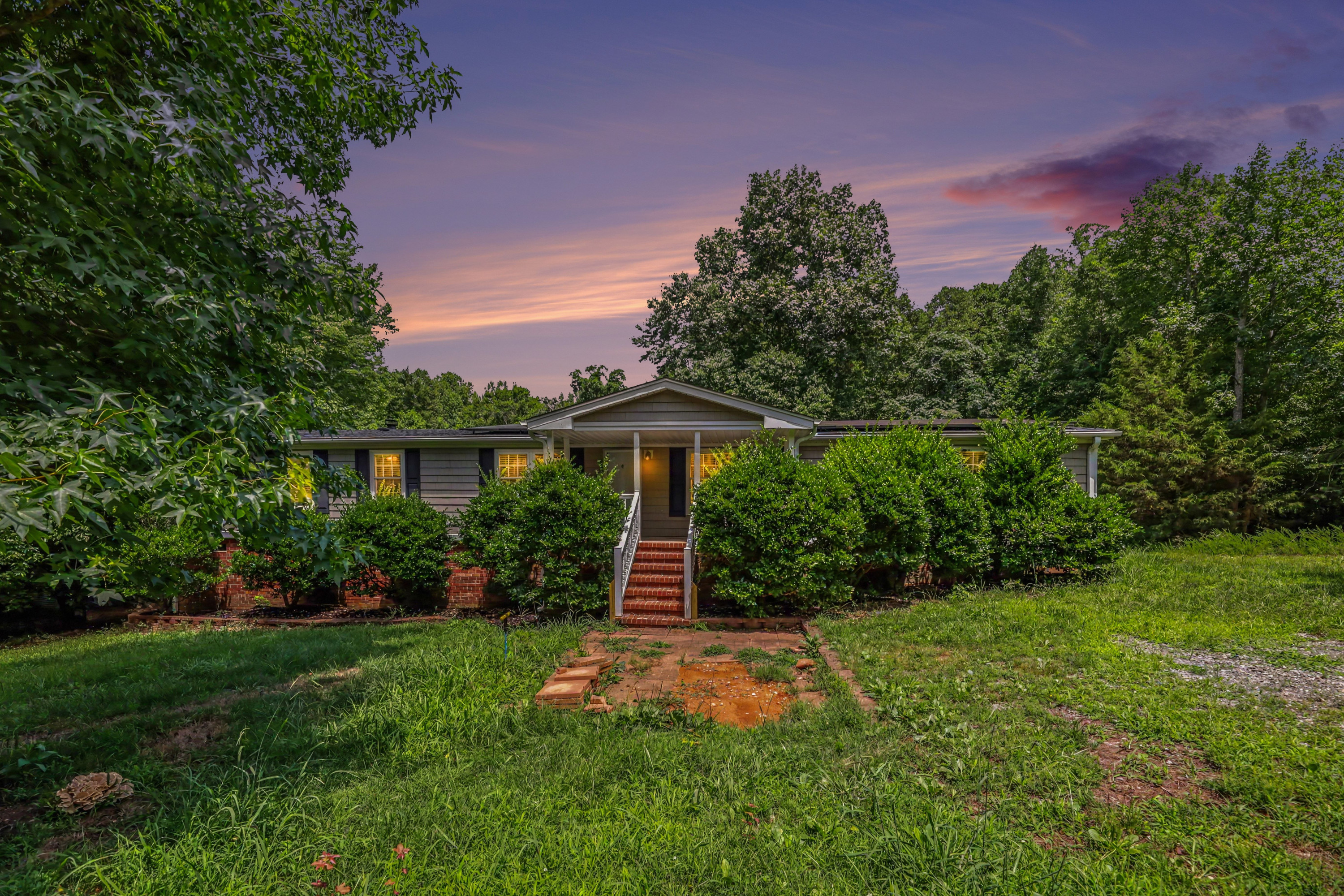 196 Westview Road