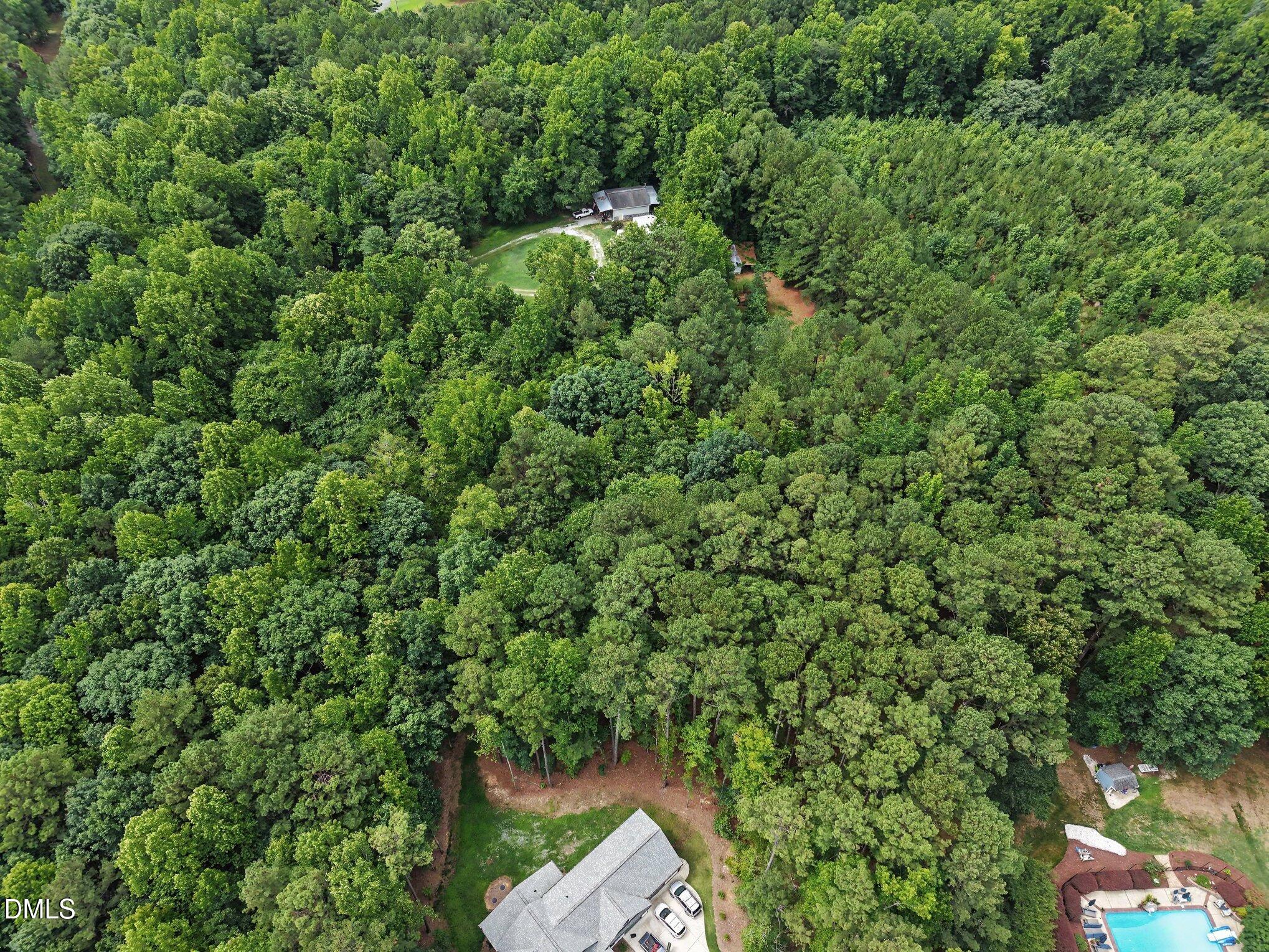 1009 Winding Creek Road Property Photo 9