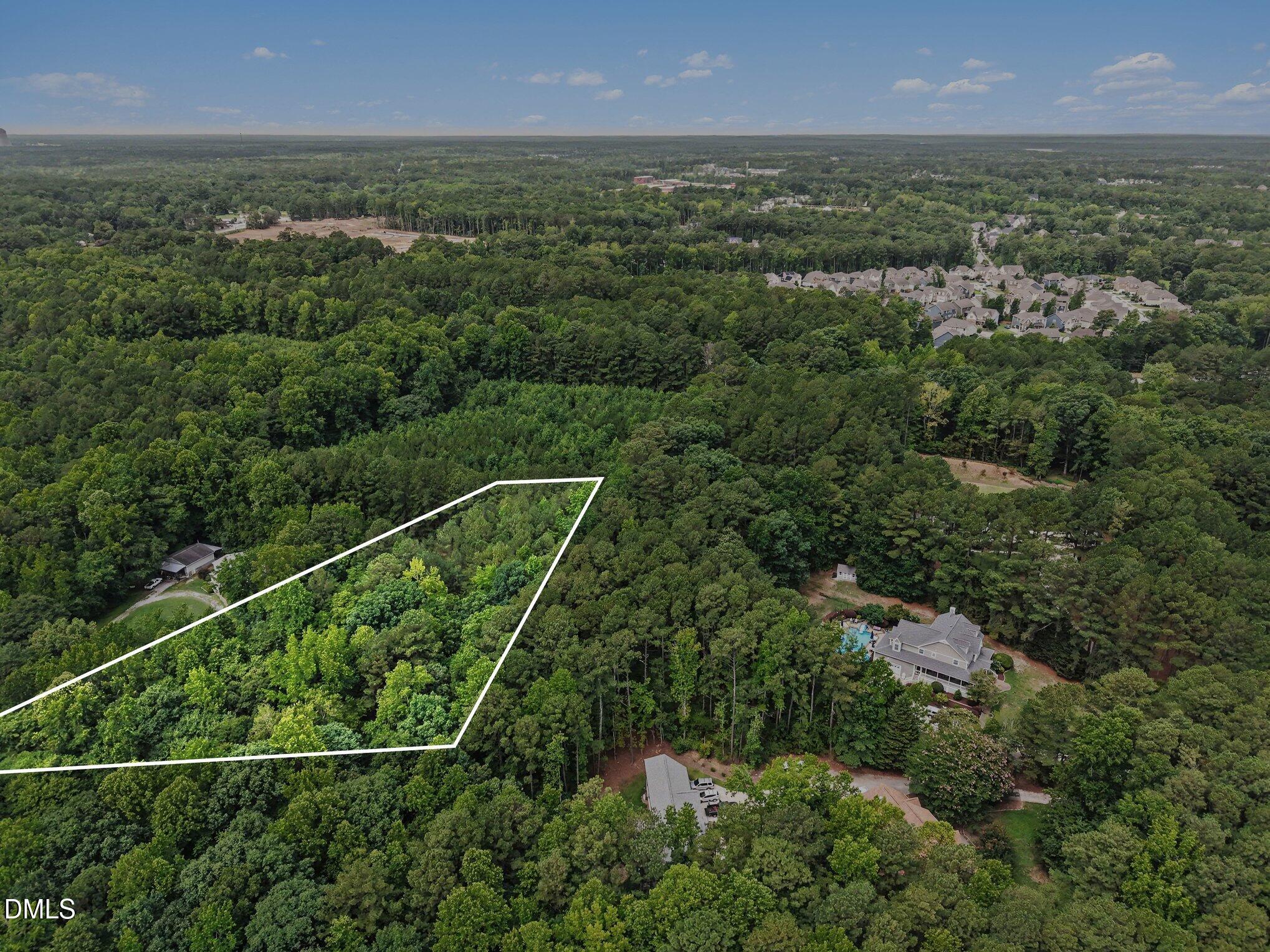 1009 Winding Creek Road Property Photo 10