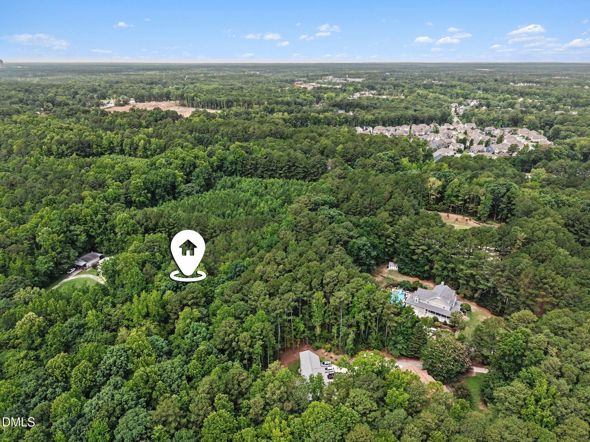 1009 Winding Creek Road Property Photo 11
