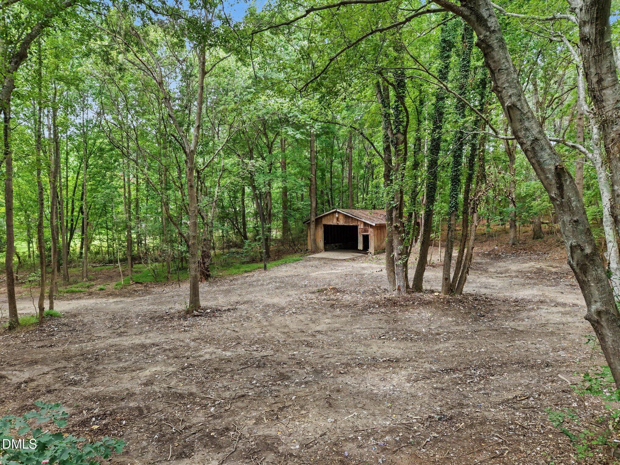 1009 Winding Creek Road Property Photo 15