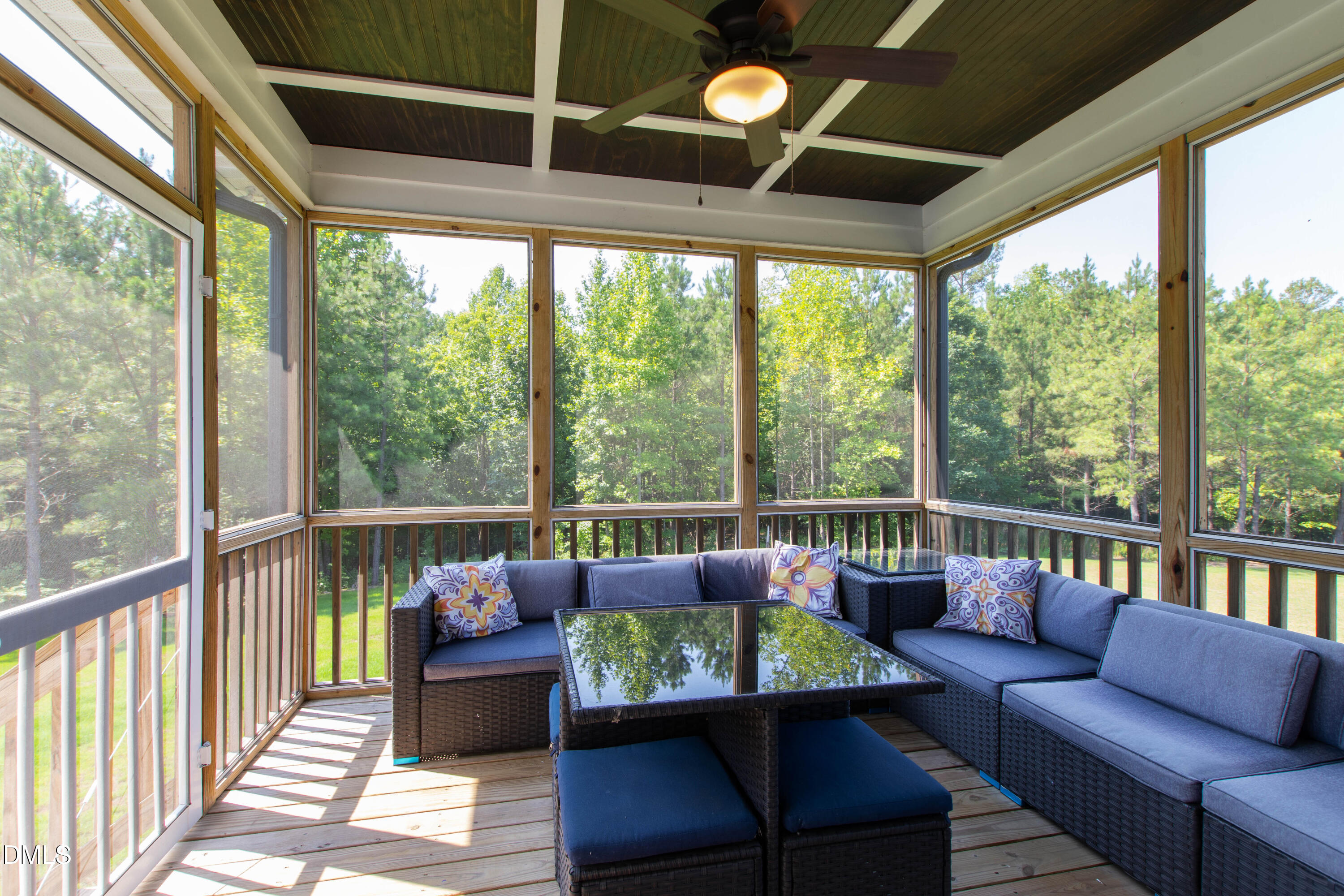 6741 Winter Garden Way Property Photo 4