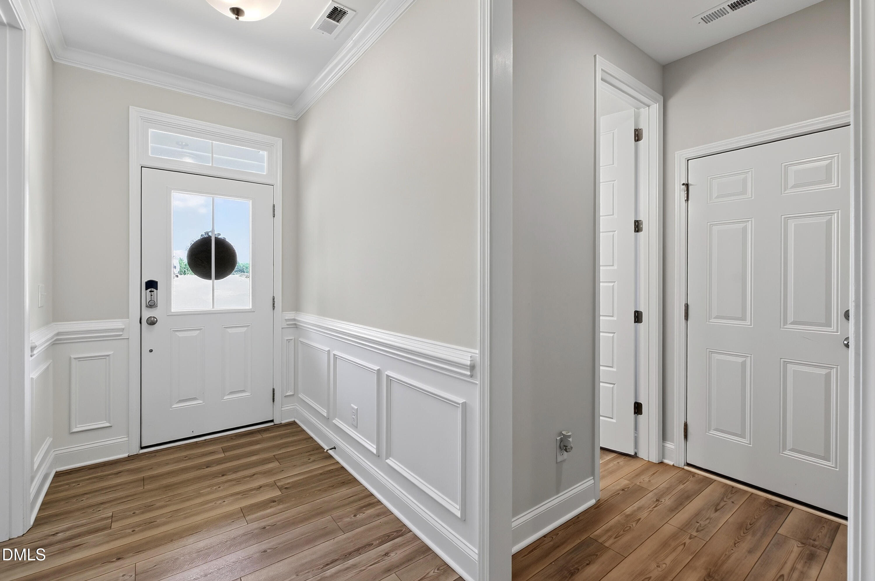 6741 Winter Garden Way Property Photo 7