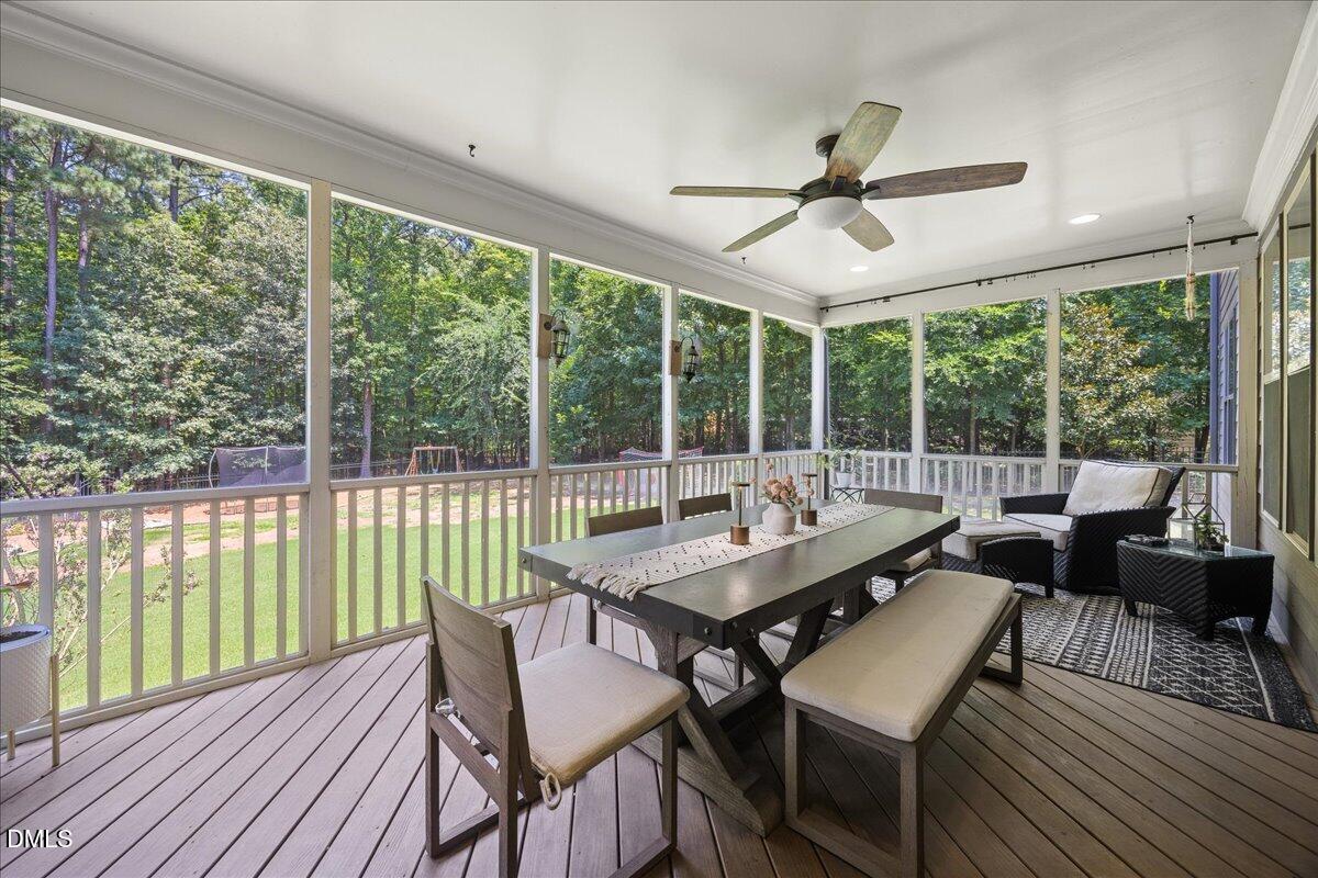 2417 Sterling Crest Drive Property Photo 13