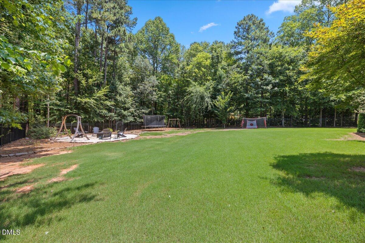 2417 Sterling Crest Drive Property Photo 15